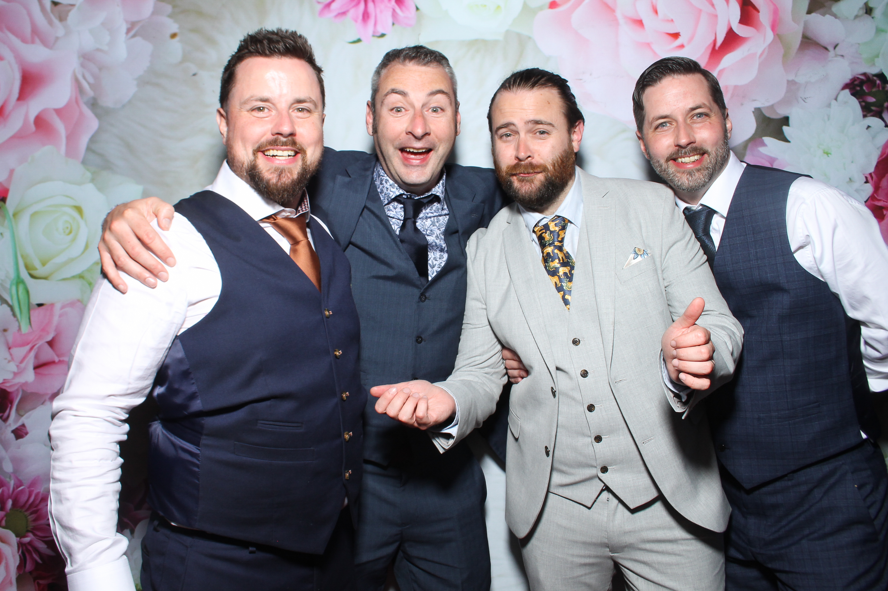 Catriona & Dan's Wedding | View more photos from the event at gallery.snapmagic.ie/u/SnapMagic/Catriona-Dans-Wedding