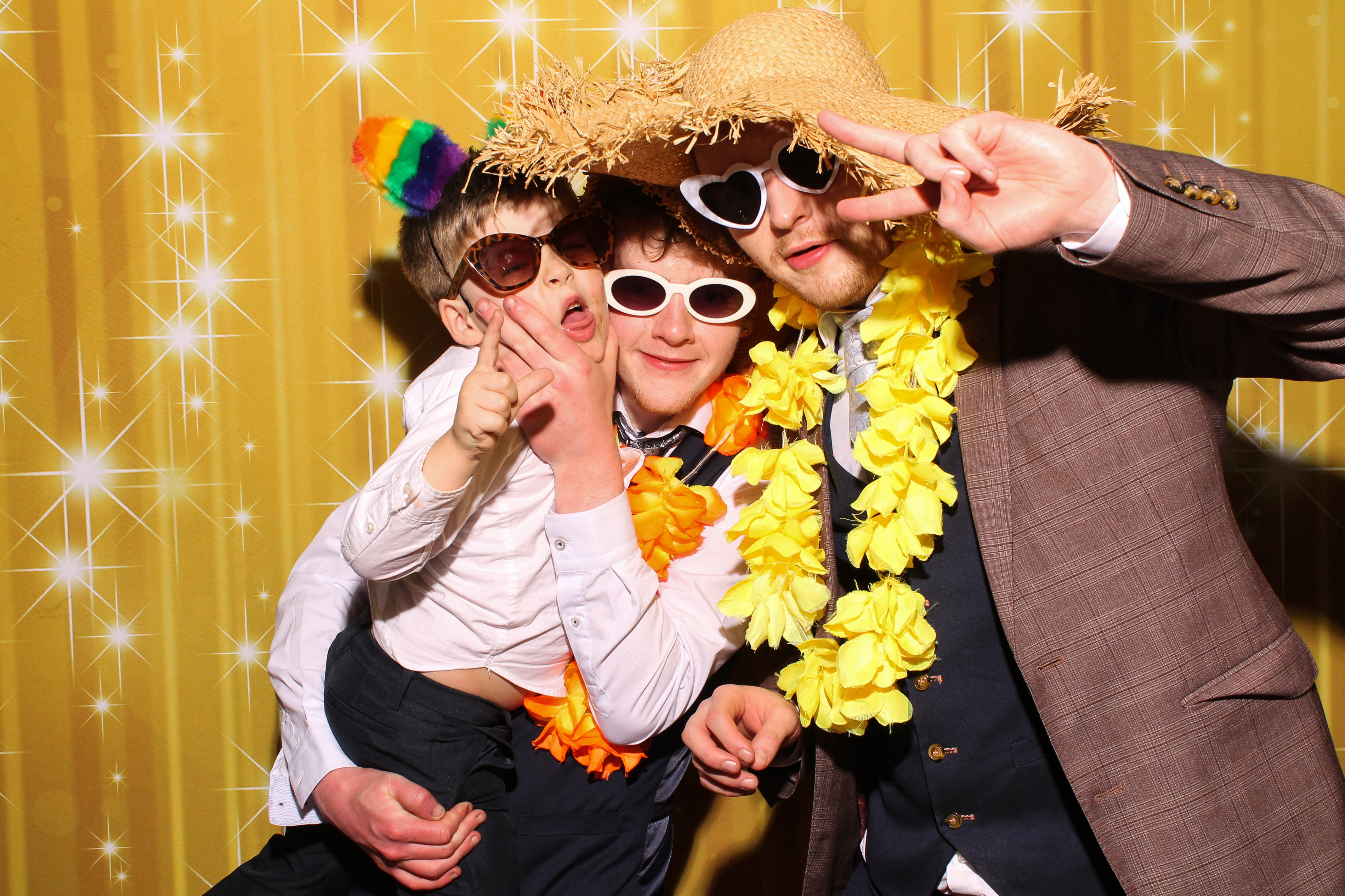 Chloe & Brendan's Wedding | View more photos from the event at gallery.snapmagic.ie/u/SnapMagic/Chloe-Brendans-Wedding-0