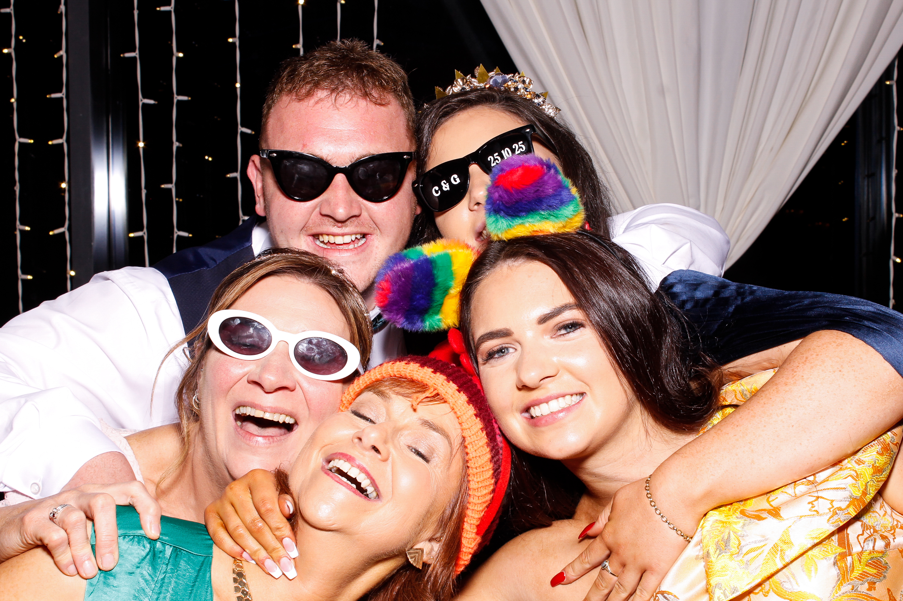 Ciara & Graham | View more photos from the event at gallery.snapmagic.ie/u/SnapMagic/Ciara-Graham