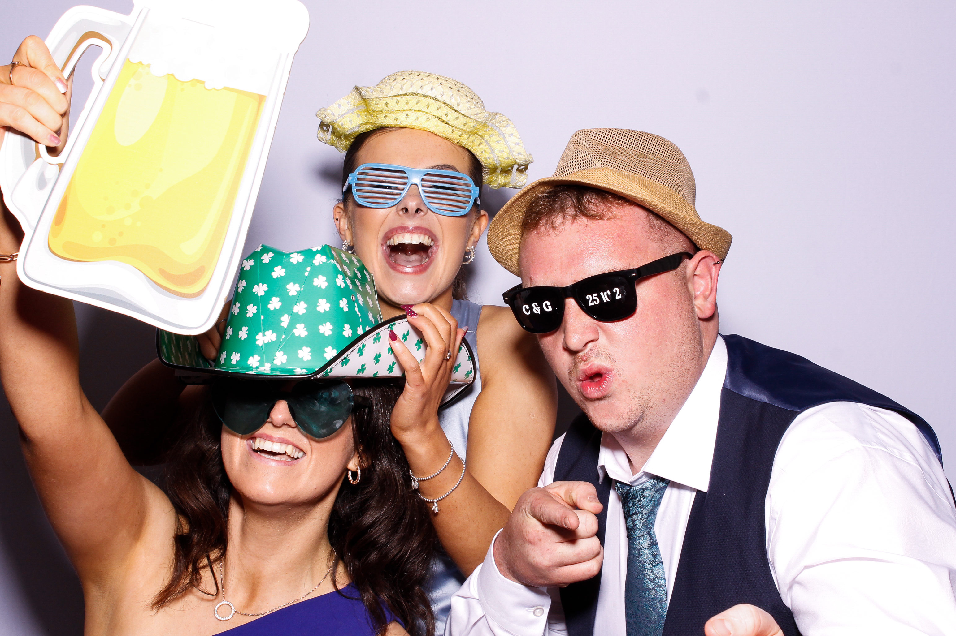 Ciara & Graham | View more photos from the event at gallery.snapmagic.ie/u/SnapMagic/Ciara-Graham