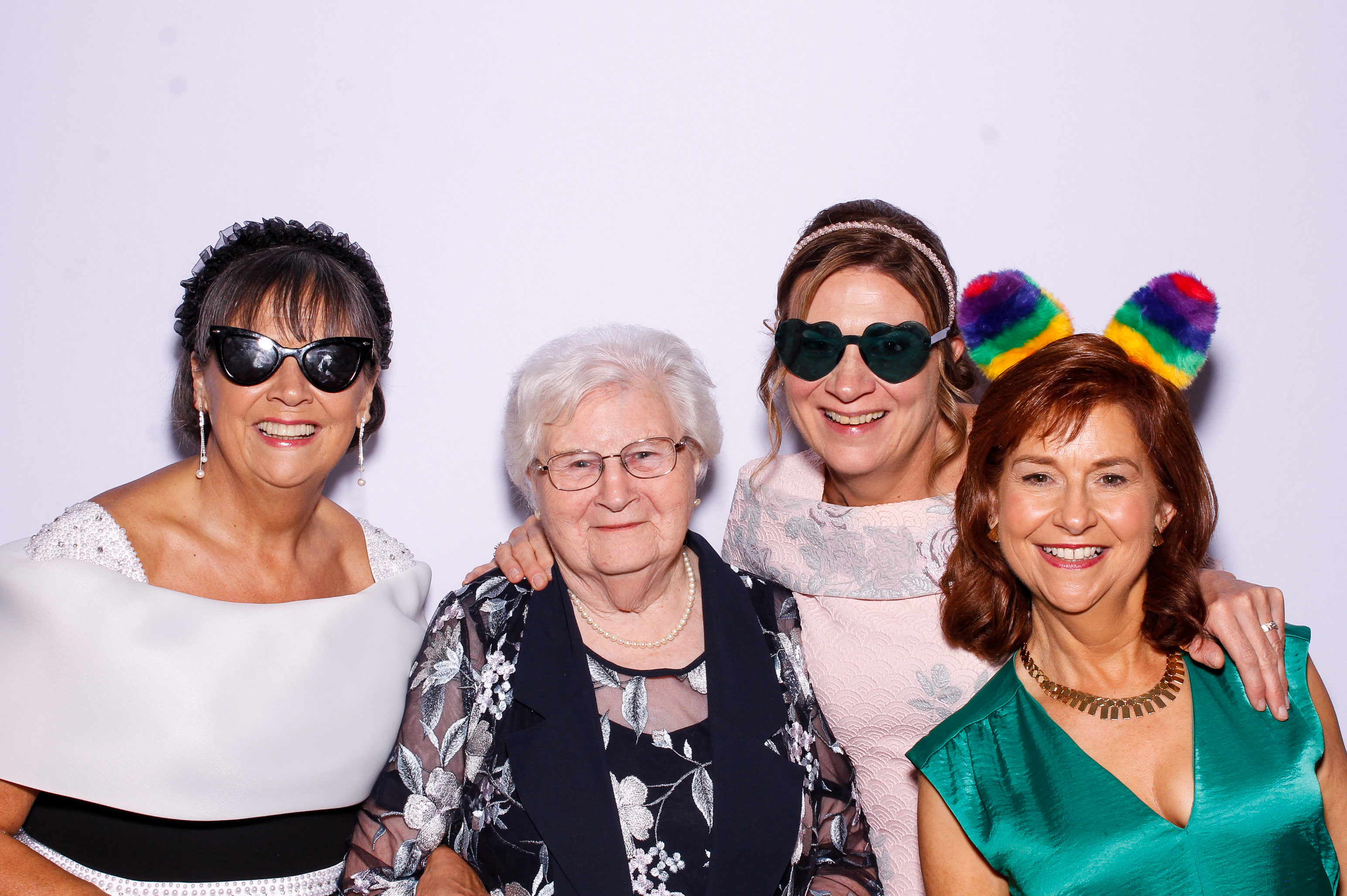 Ciara & Graham | View more photos from the event at gallery.snapmagic.ie/u/SnapMagic/Ciara-Graham