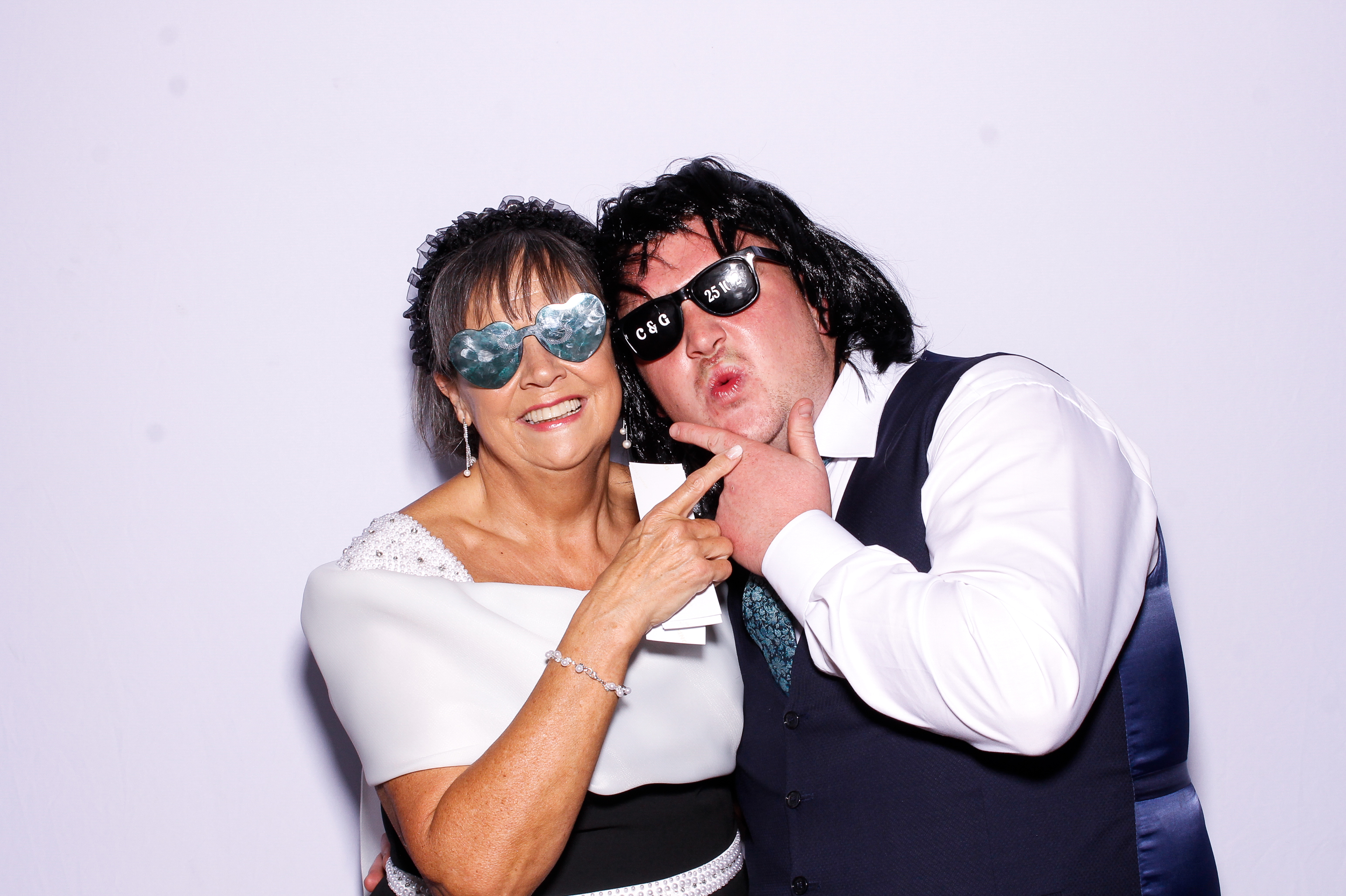 Ciara & Graham | View more photos from the event at gallery.snapmagic.ie/u/SnapMagic/Ciara-Graham