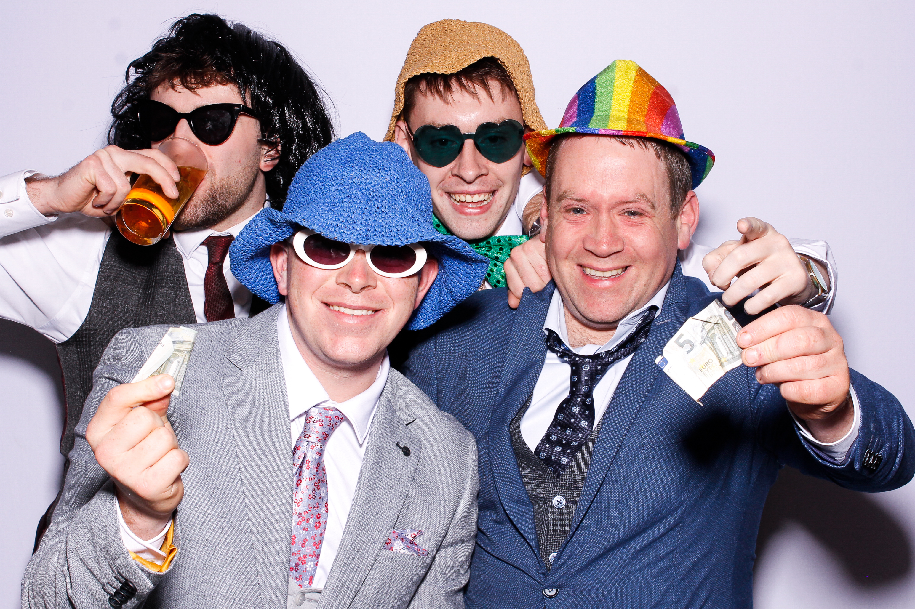 Ciara & Graham | View more photos from the event at gallery.snapmagic.ie/u/SnapMagic/Ciara-Graham