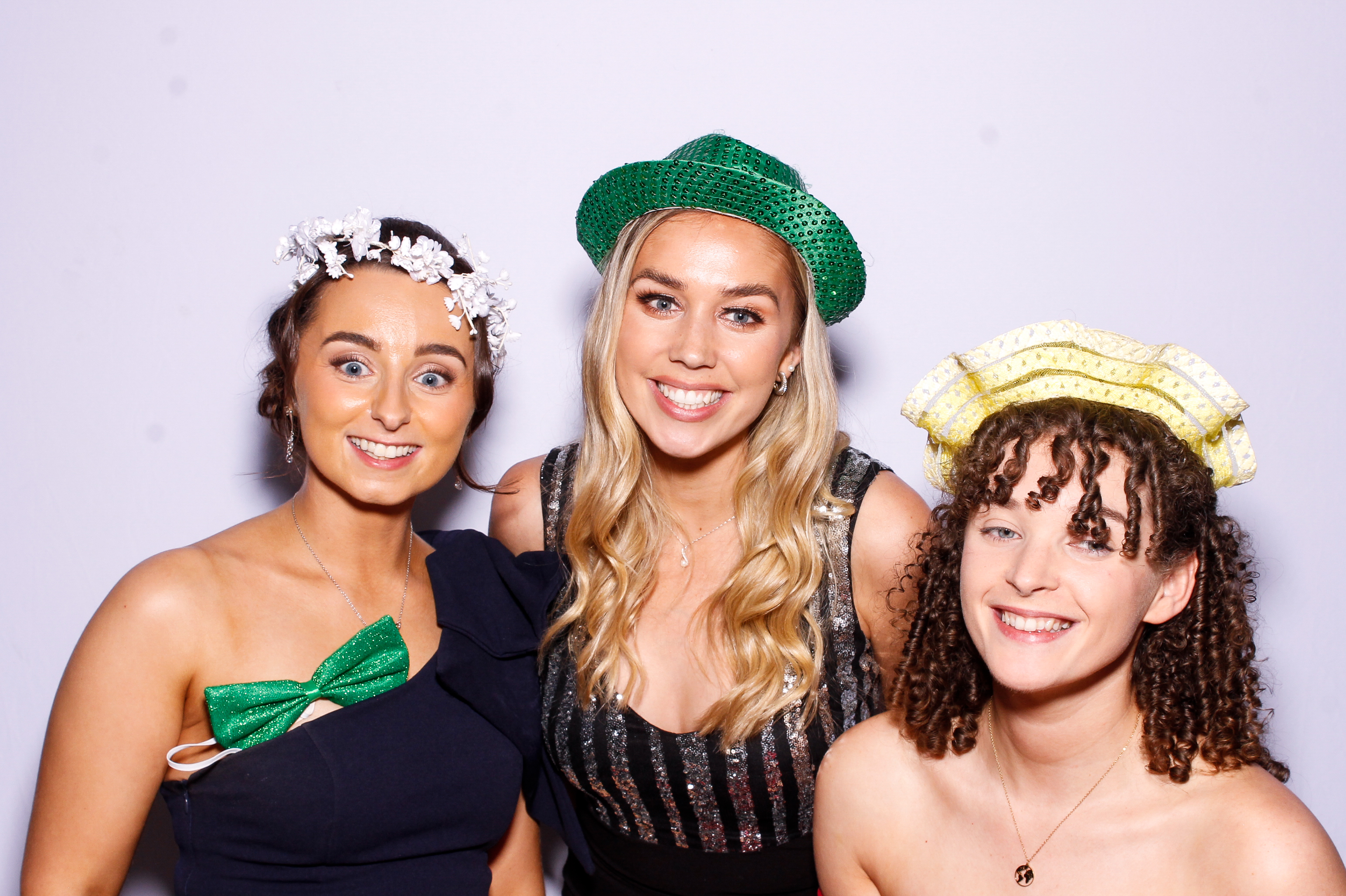 Ciara & Graham | View more photos from the event at gallery.snapmagic.ie/u/SnapMagic/Ciara-Graham