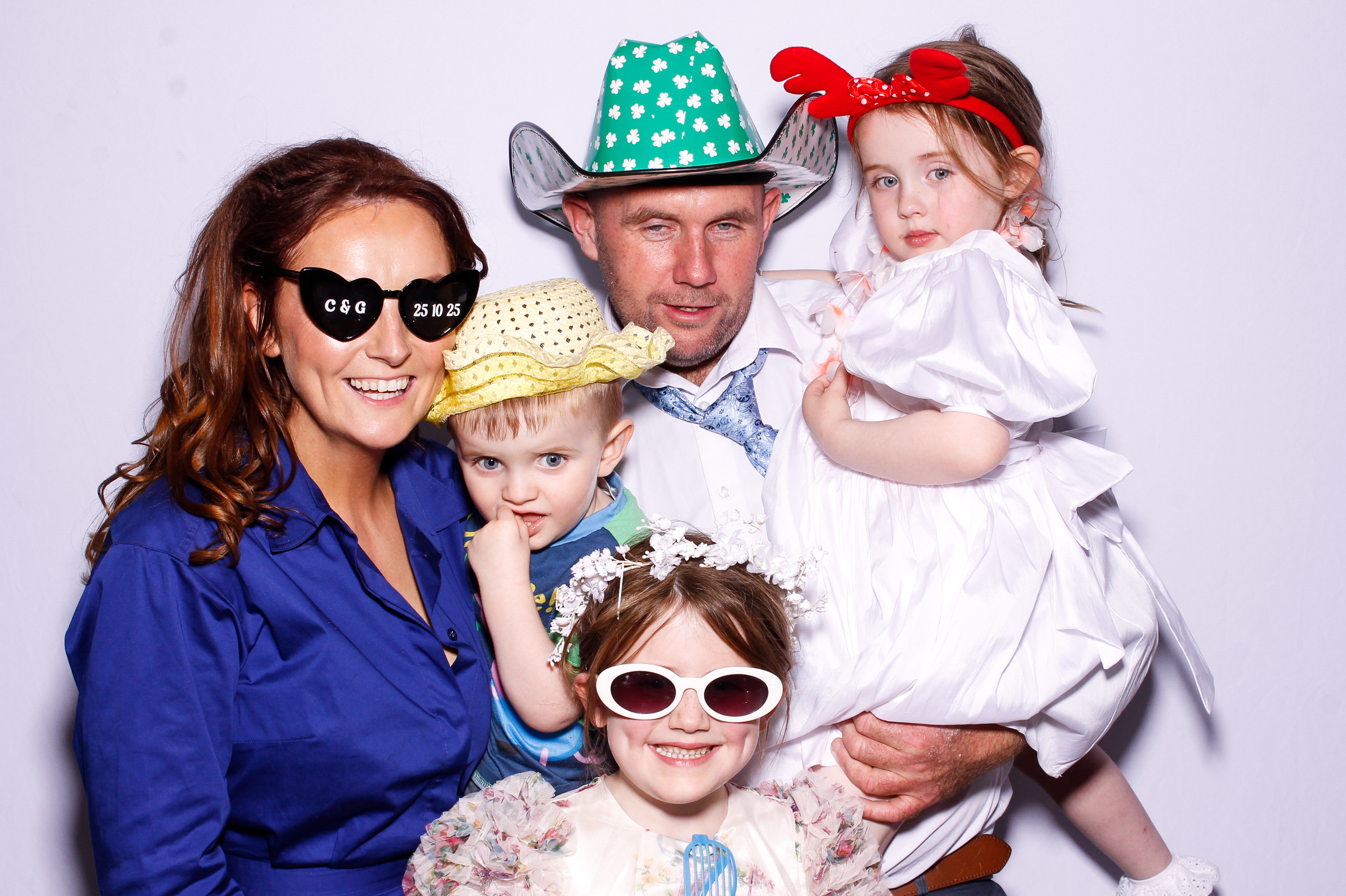 Ciara & Graham | View more photos from the event at gallery.snapmagic.ie/u/SnapMagic/Ciara-Graham