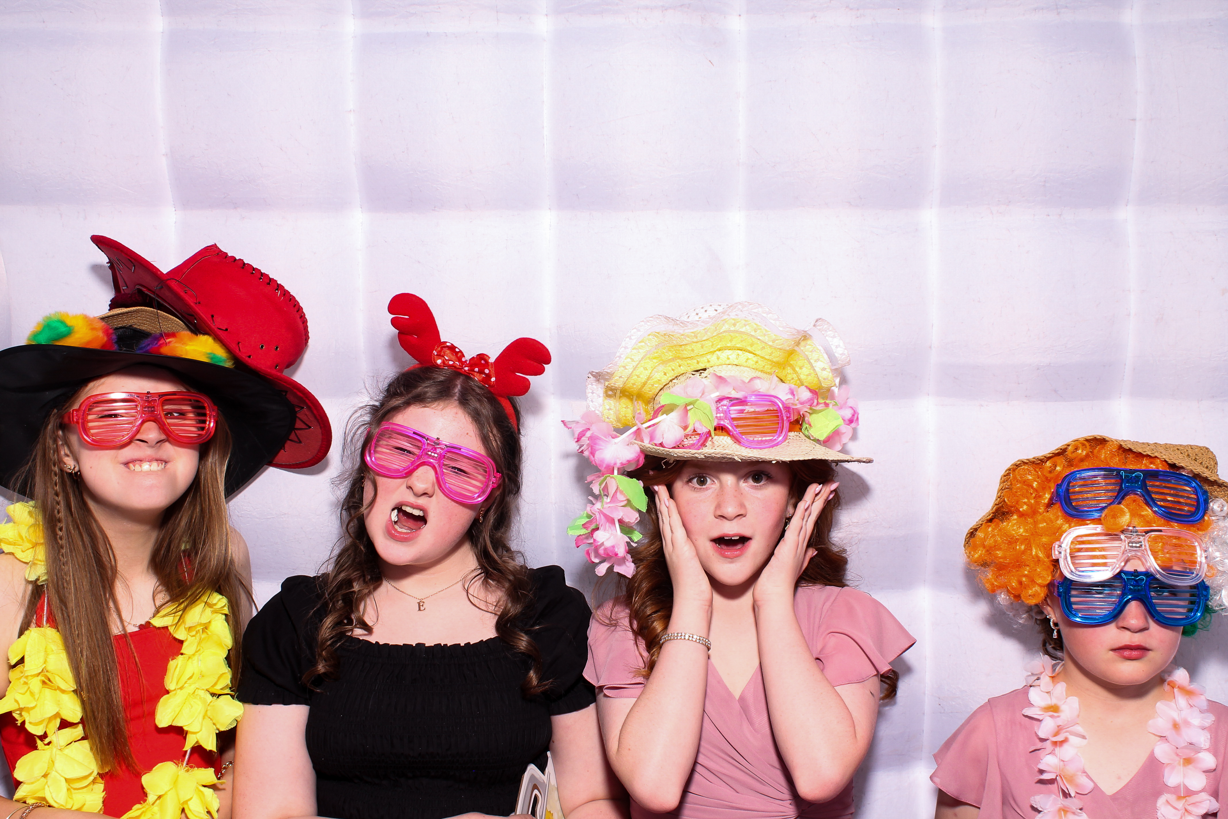 Colie & Christine | View more photos from the event at gallery.snapmagic.ie/u/SnapMagic/Colie-Christine