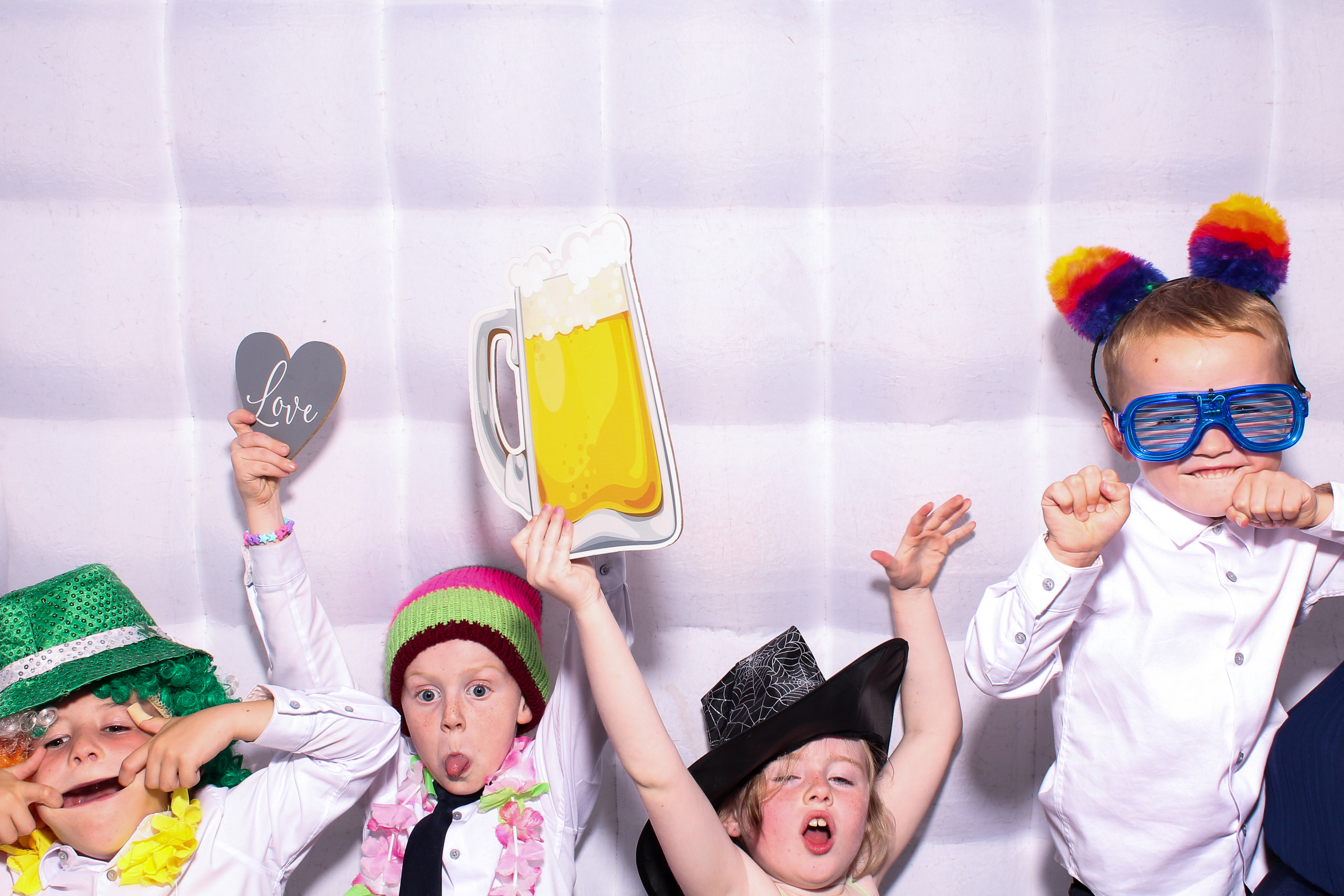 Colie & Christine | View more photos from the event at gallery.snapmagic.ie/u/SnapMagic/Colie-Christine