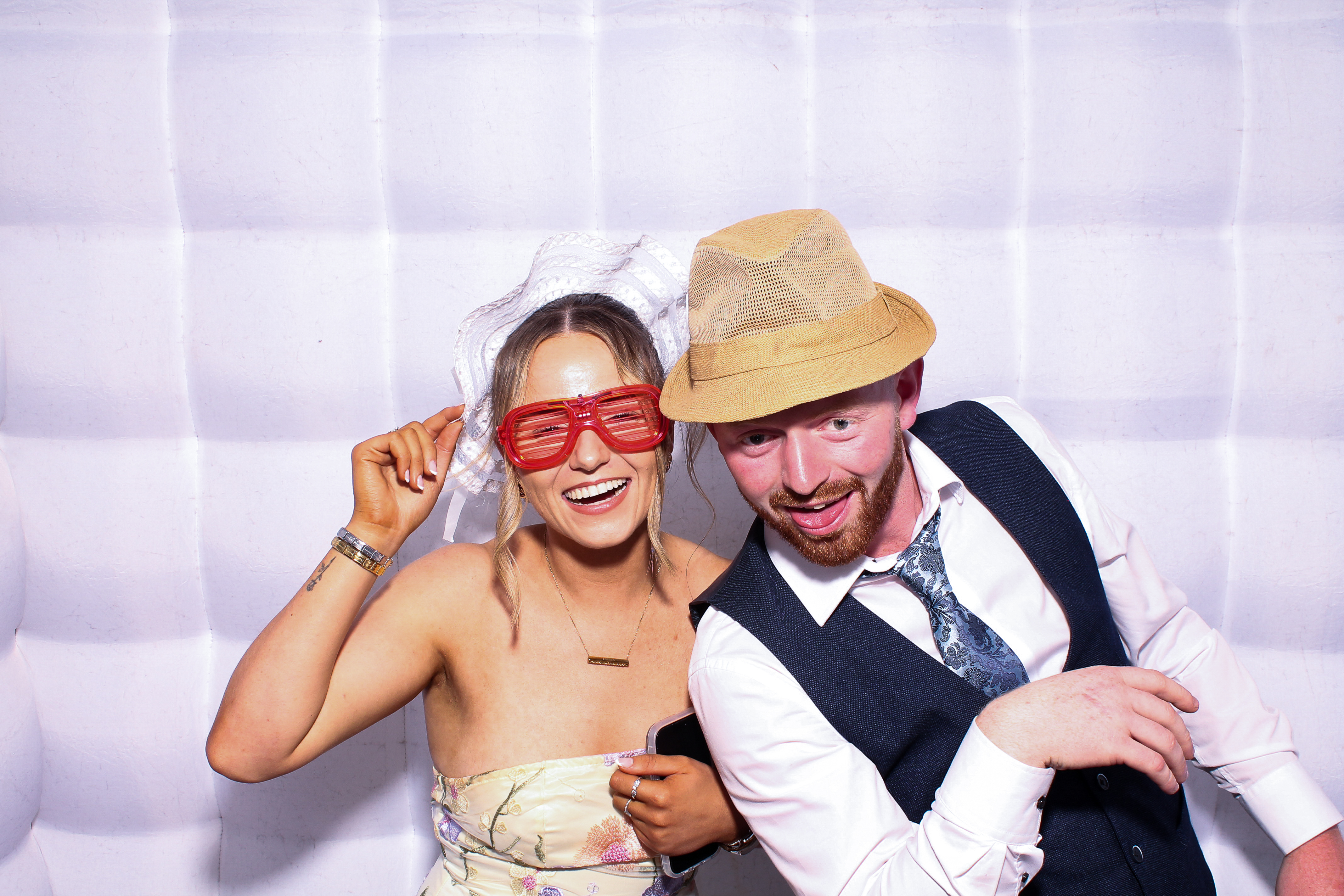 Colie & Christine | View more photos from the event at gallery.snapmagic.ie/u/SnapMagic/Colie-Christine