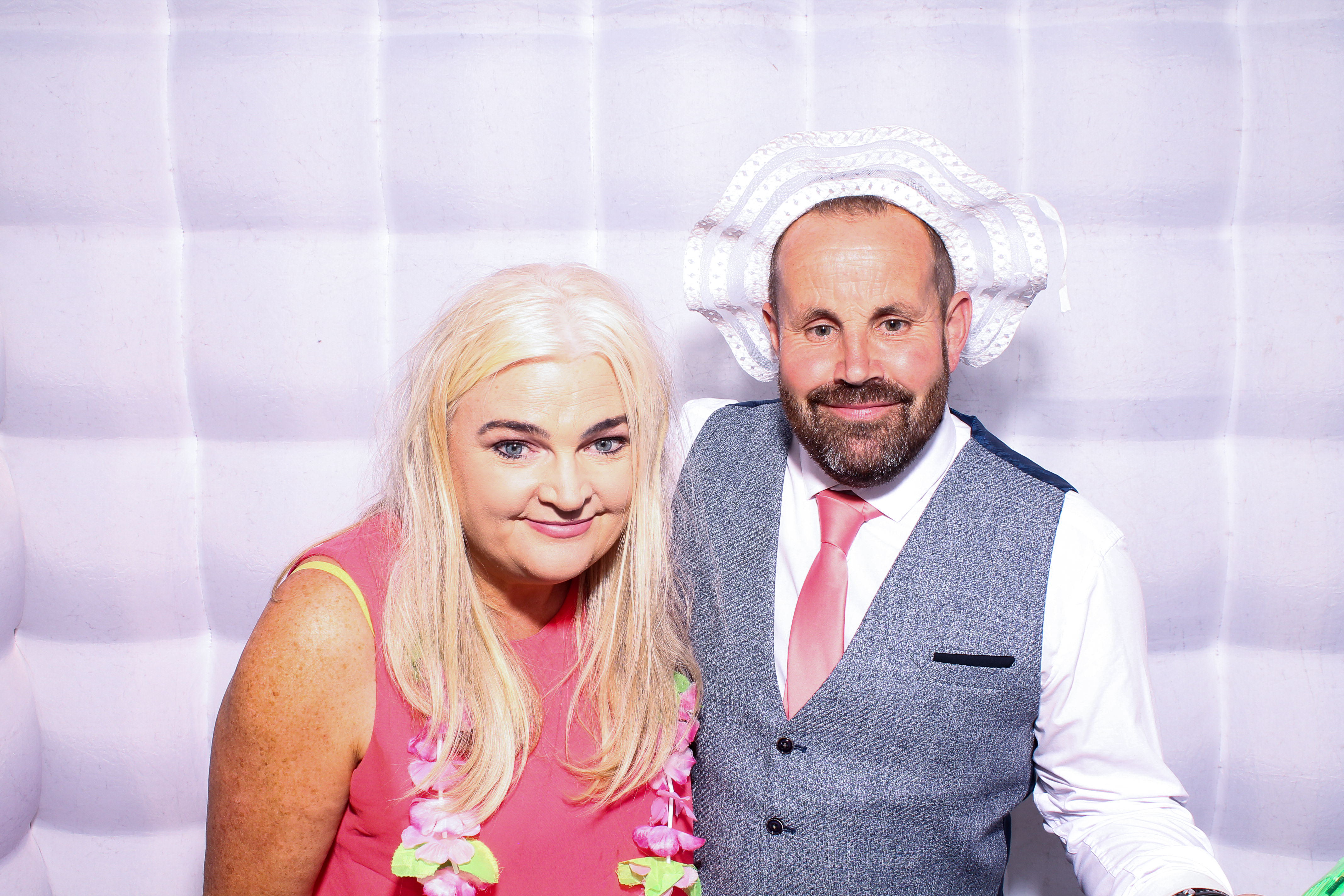 Colie & Christine | View more photos from the event at gallery.snapmagic.ie/u/SnapMagic/Colie-Christine