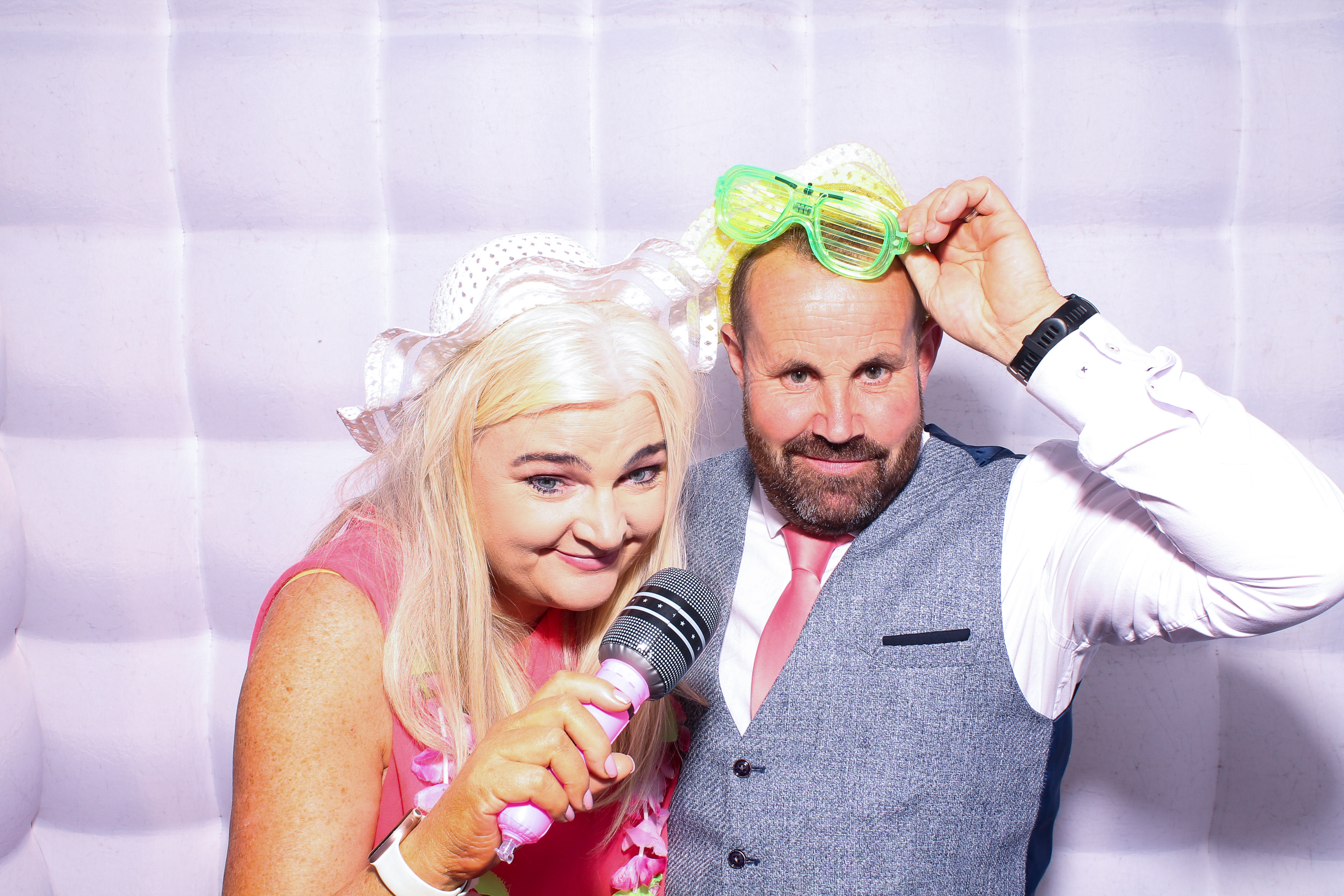 Colie & Christine | View more photos from the event at gallery.snapmagic.ie/u/SnapMagic/Colie-Christine