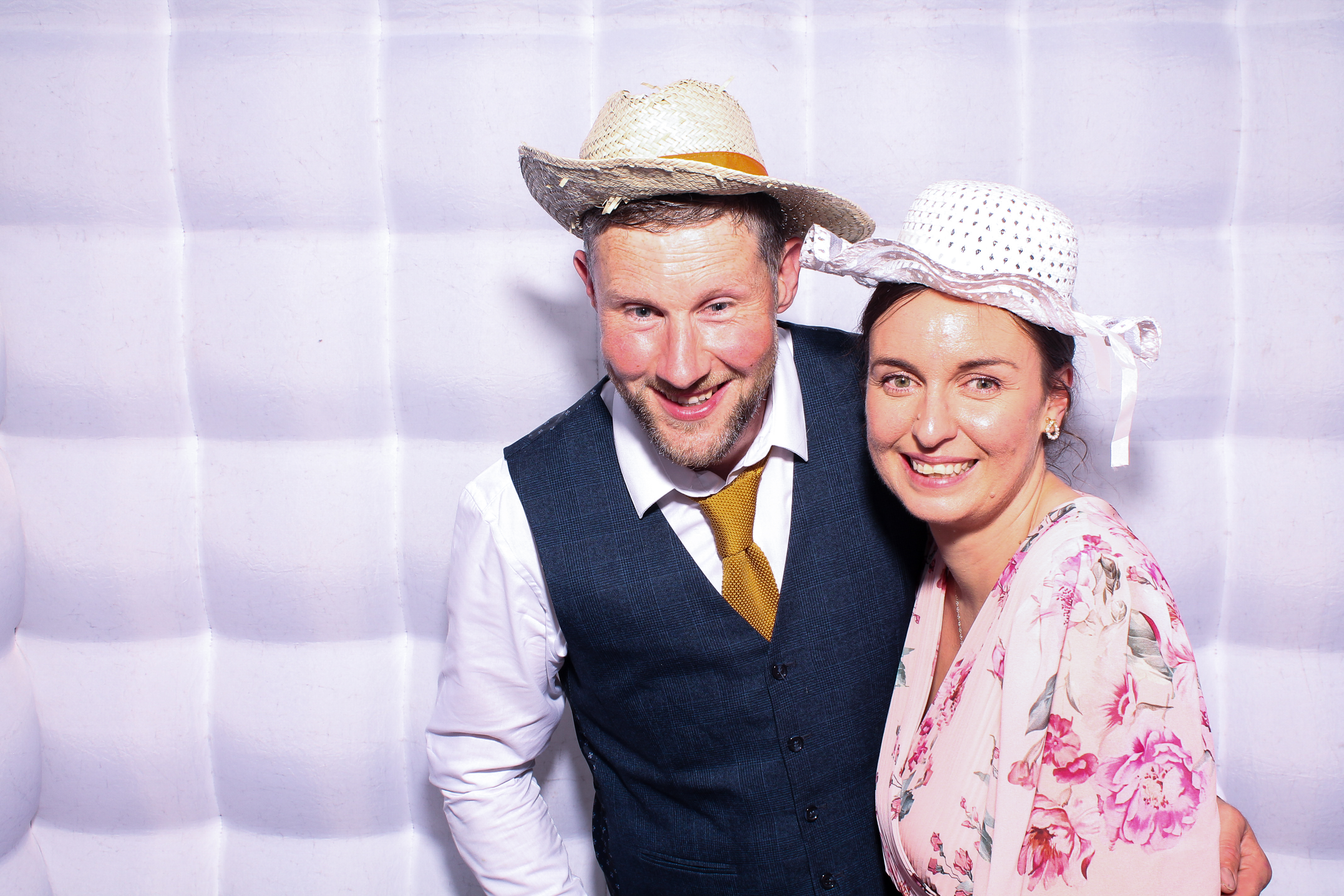 Colie & Christine | View more photos from the event at gallery.snapmagic.ie/u/SnapMagic/Colie-Christine