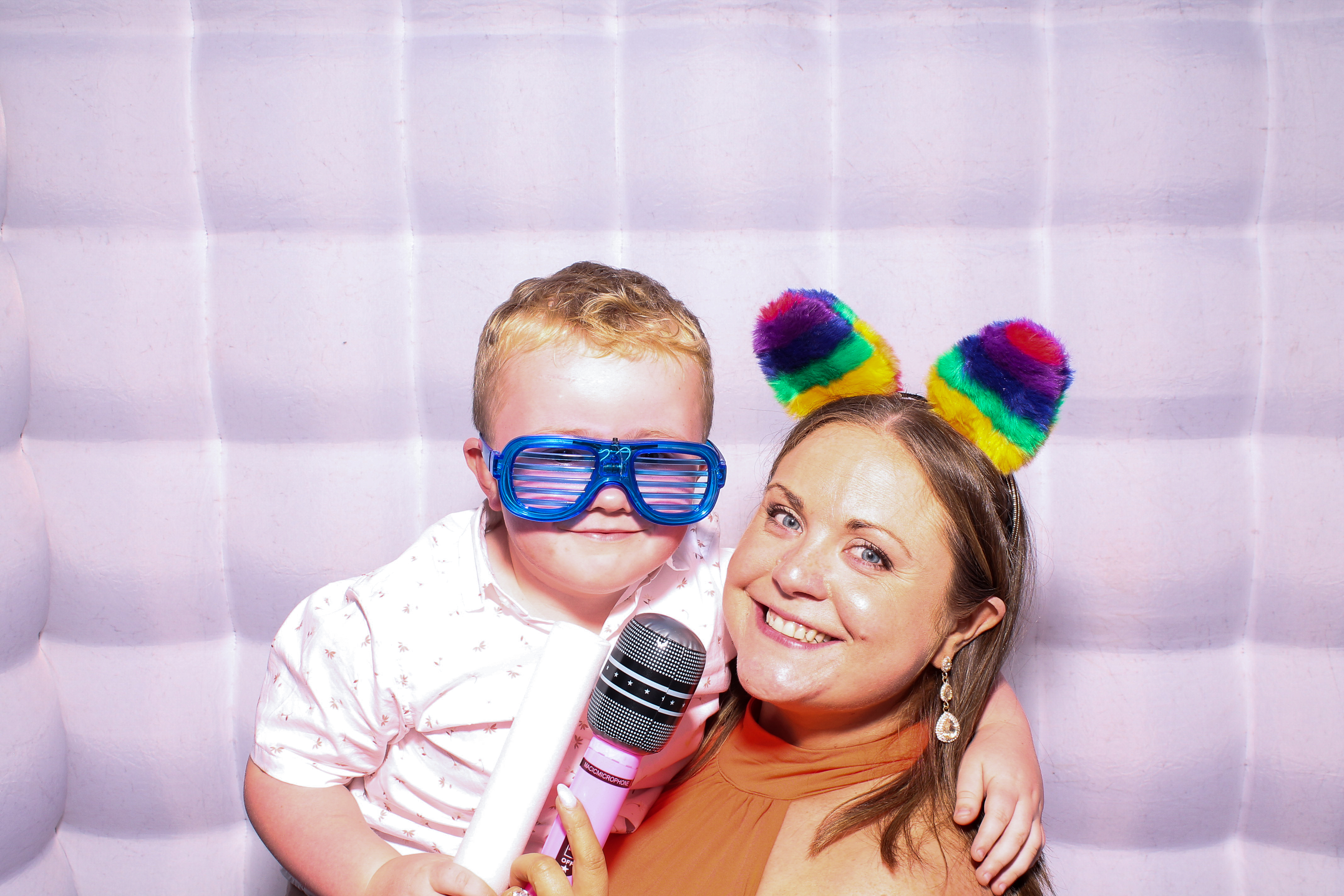 Colie & Christine | View more photos from the event at gallery.snapmagic.ie/u/SnapMagic/Colie-Christine