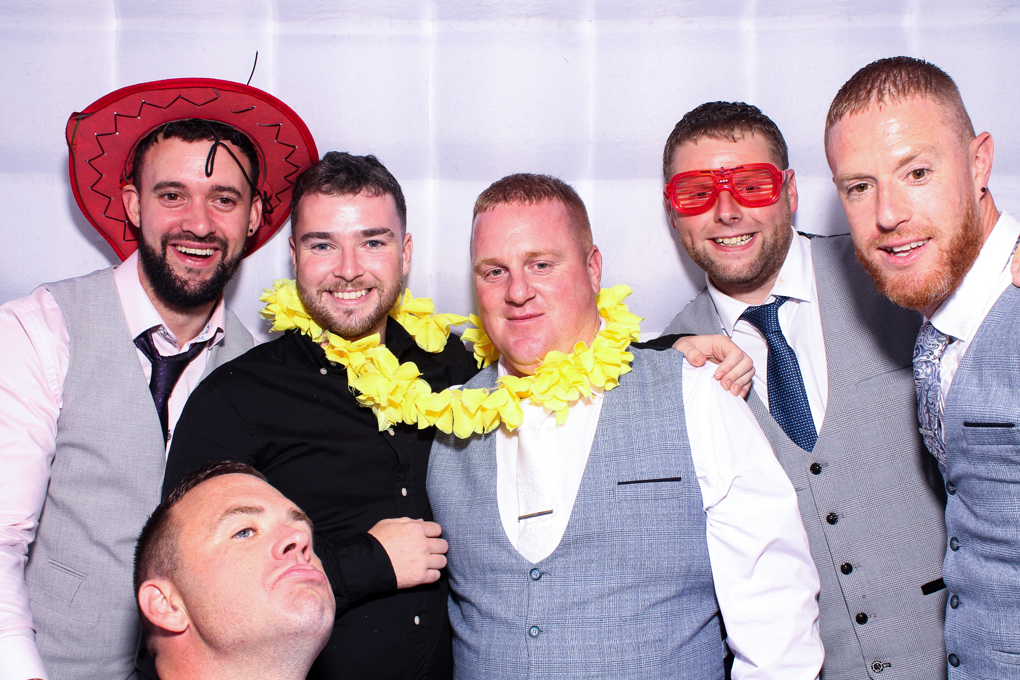 Colie & Christine | View more photos from the event at gallery.snapmagic.ie/u/SnapMagic/Colie-Christine