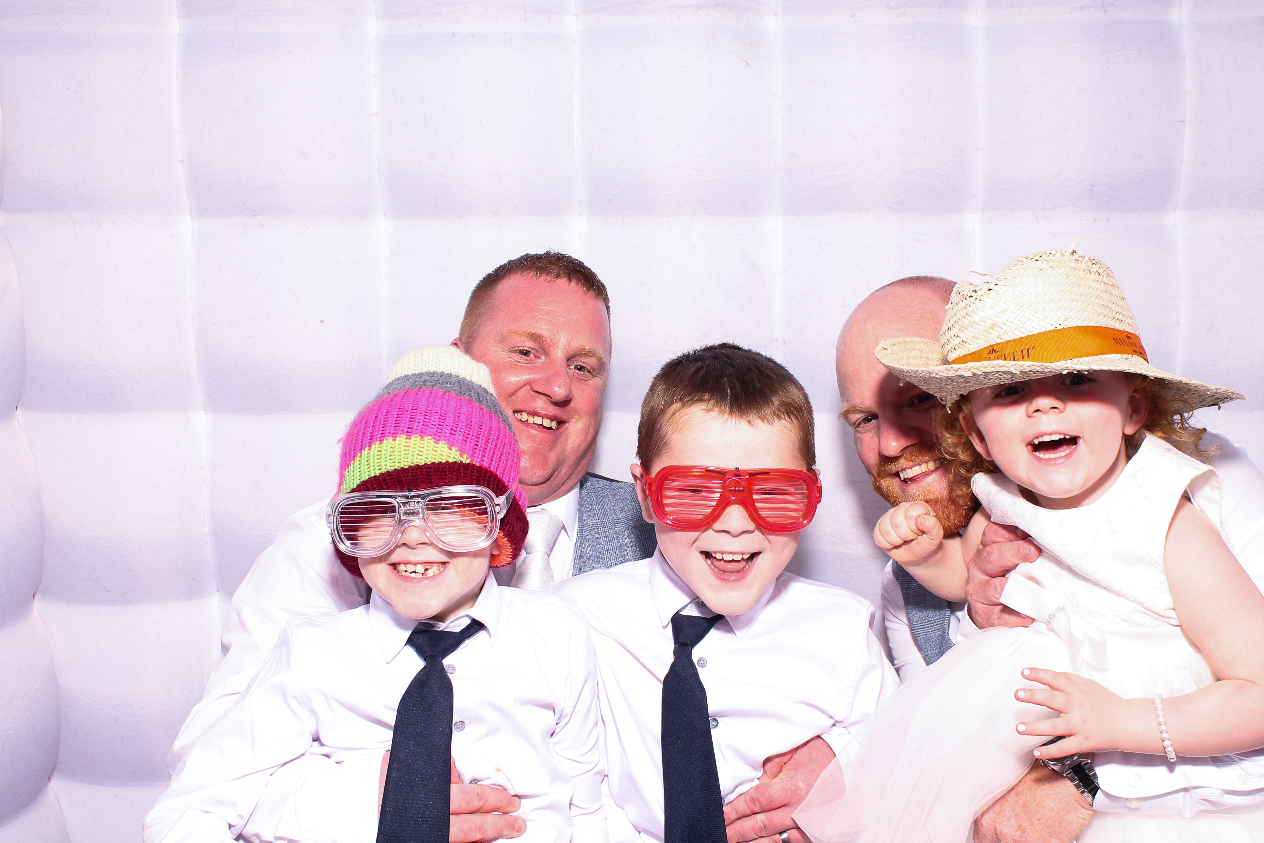 Colie & Christine | View more photos from the event at gallery.snapmagic.ie/u/SnapMagic/Colie-Christine