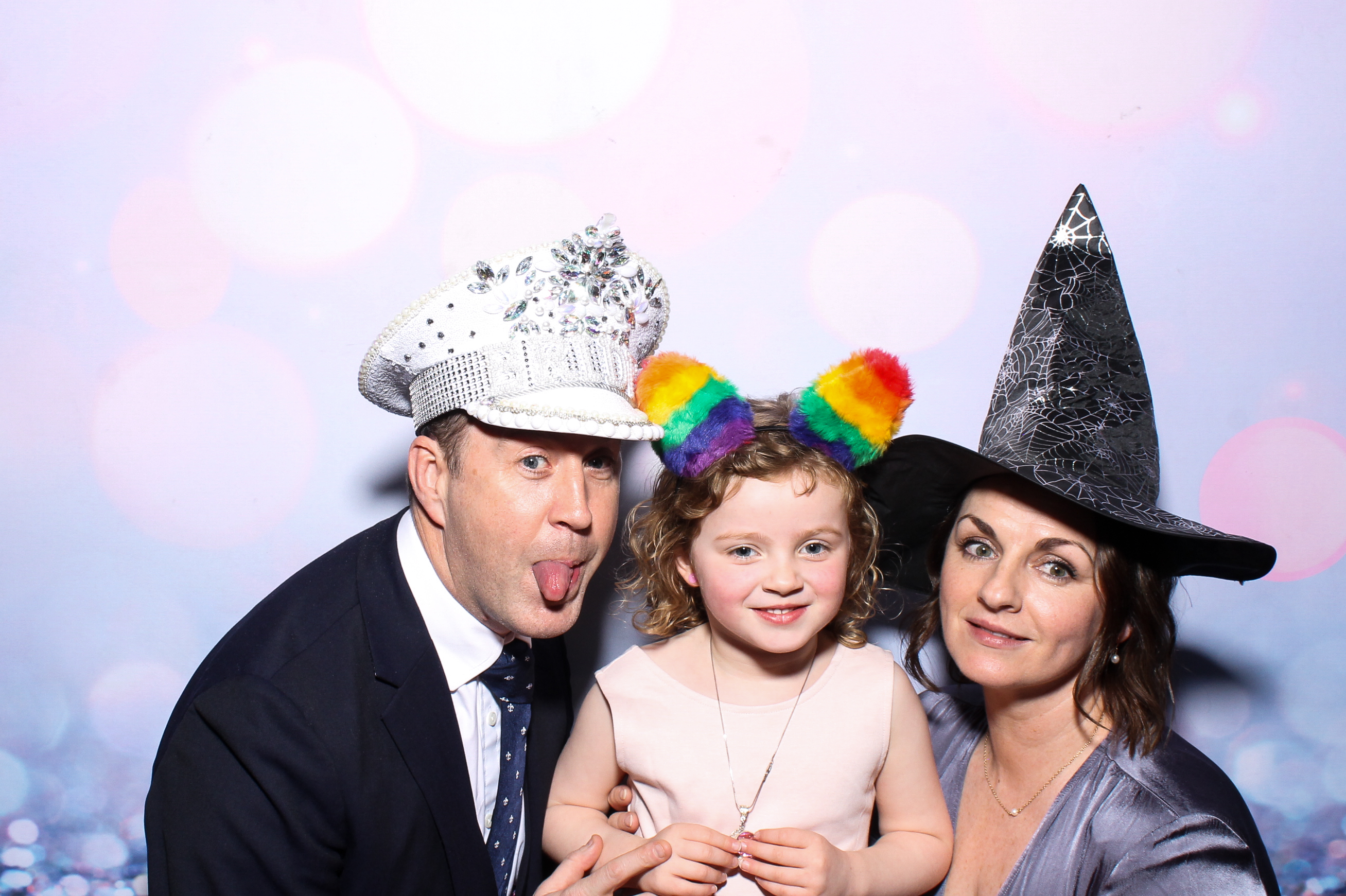 Eimear & Thomas | View more photos from the event at gallery.snapmagic.ie/u/SnapMagic/Eimear-Thomas