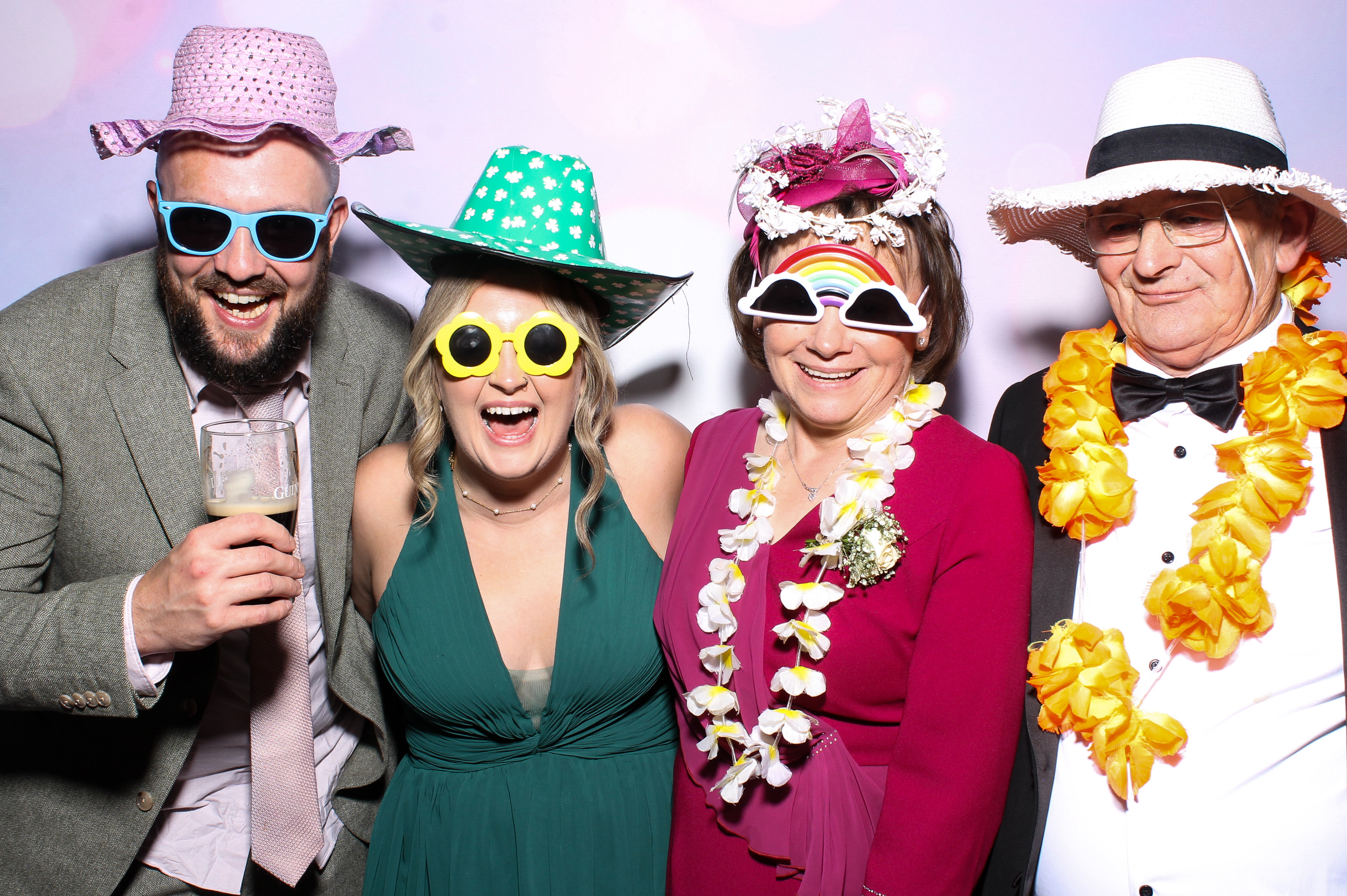 Eimear & Thomas | View more photos from the event at gallery.snapmagic.ie/u/SnapMagic/Eimear-Thomas