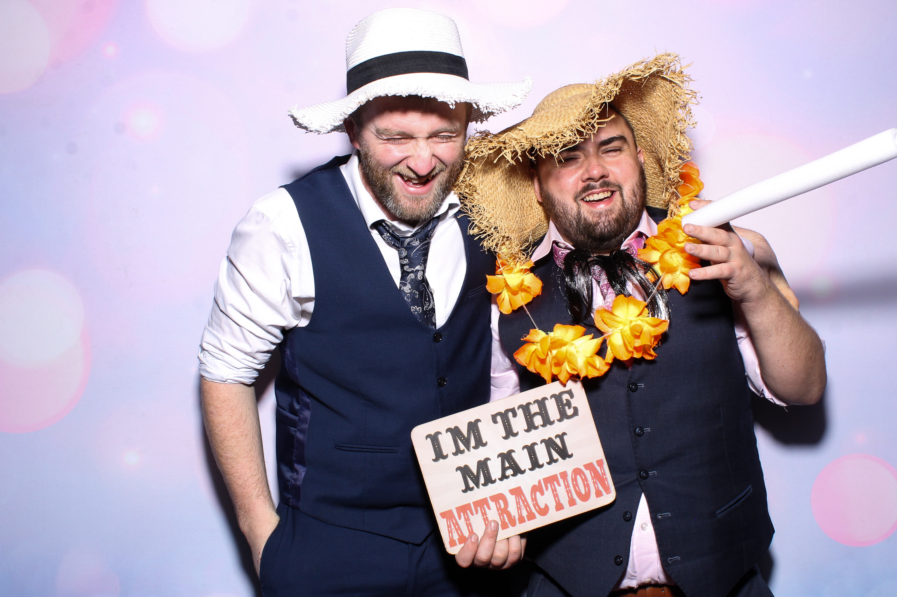 Eimear & Thomas | View more photos from the event at gallery.snapmagic.ie/u/SnapMagic/Eimear-Thomas