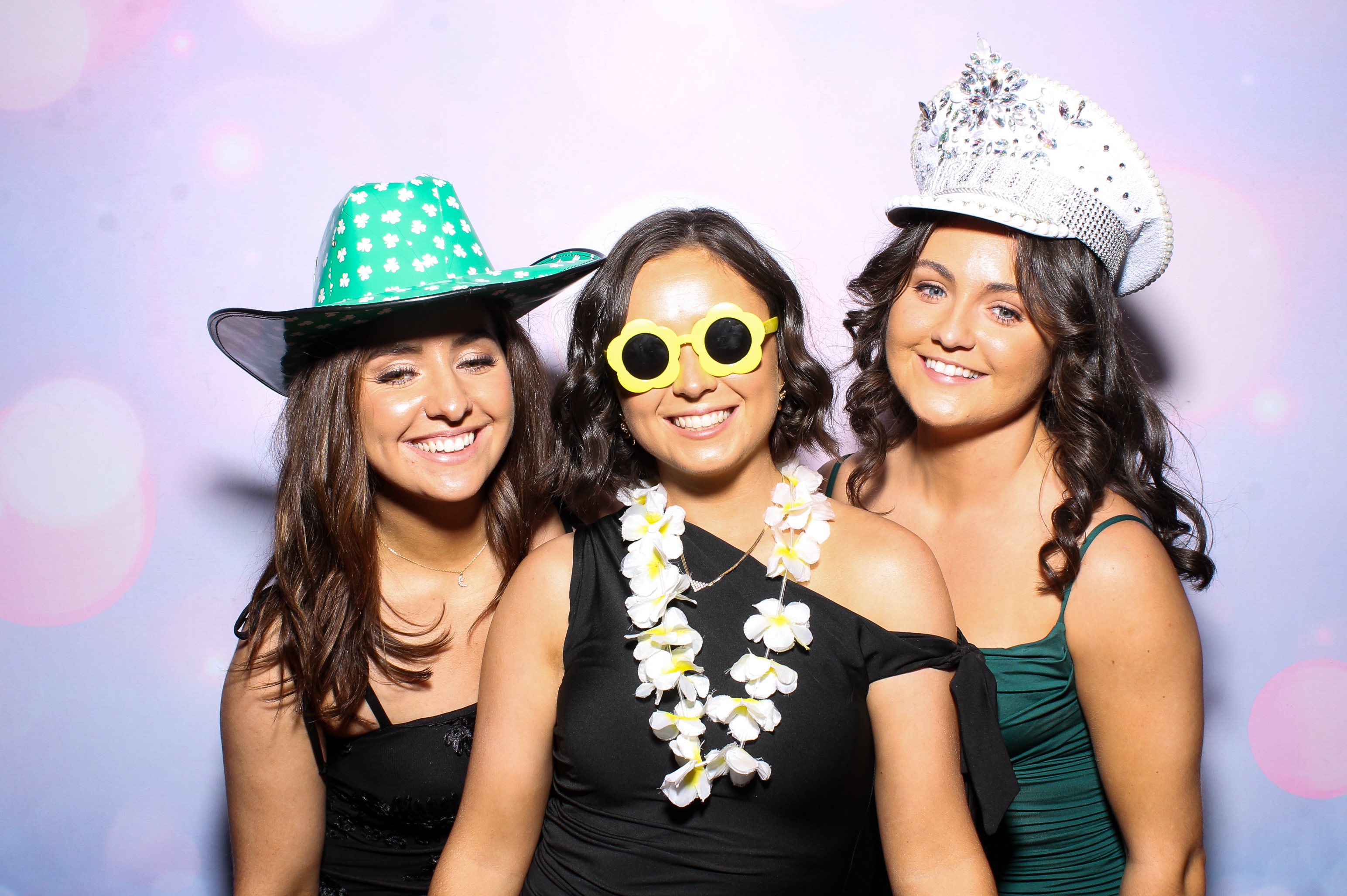 Eimear & Thomas | View more photos from the event at gallery.snapmagic.ie/u/SnapMagic/Eimear-Thomas