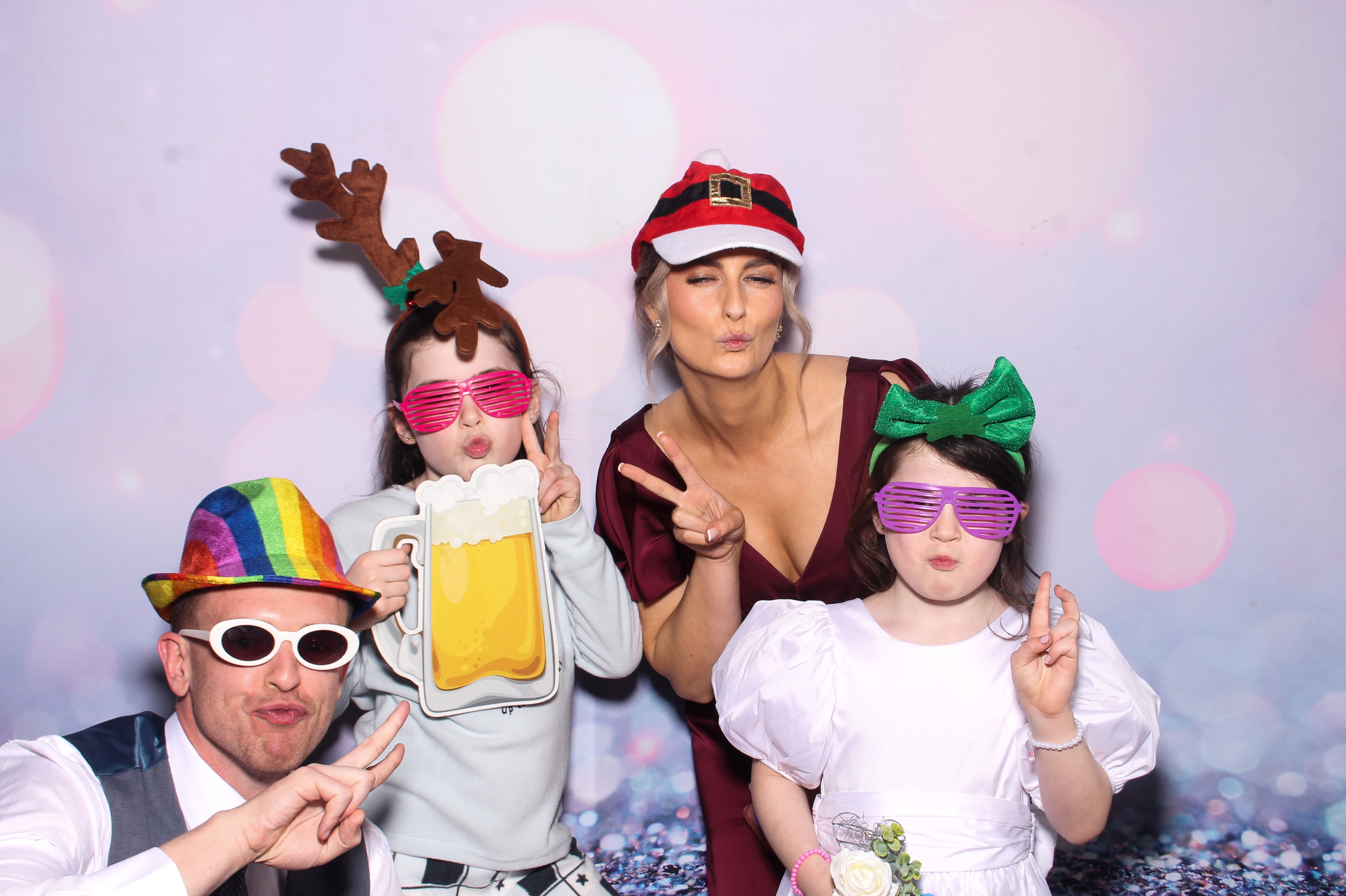 Elizabeth & Michael | View more photos from the event at gallery.snapmagic.ie/u/SnapMagic/Elizabeth-Michael