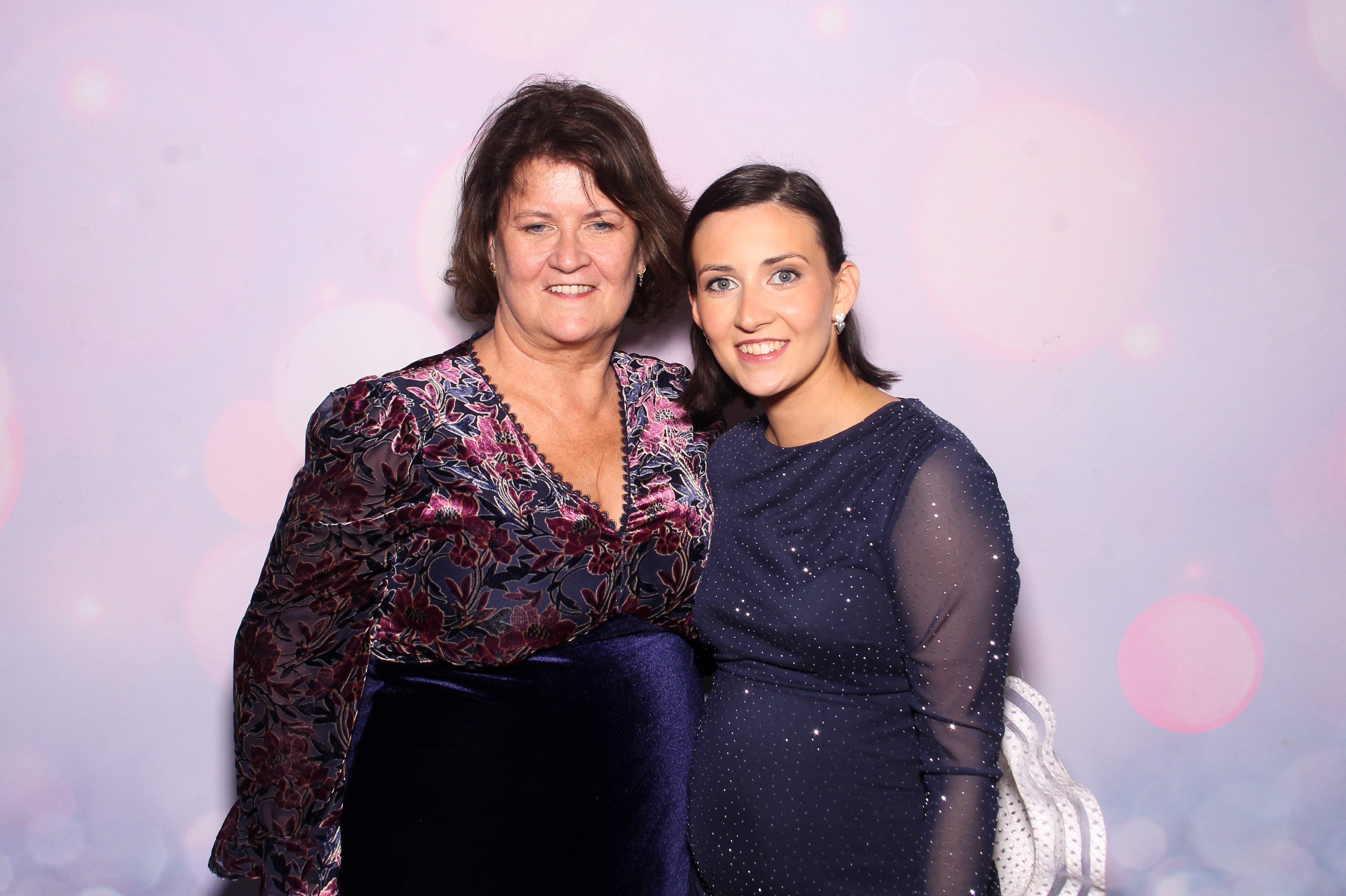 Elizabeth & Michael | View more photos from the event at gallery.snapmagic.ie/u/SnapMagic/Elizabeth-Michael