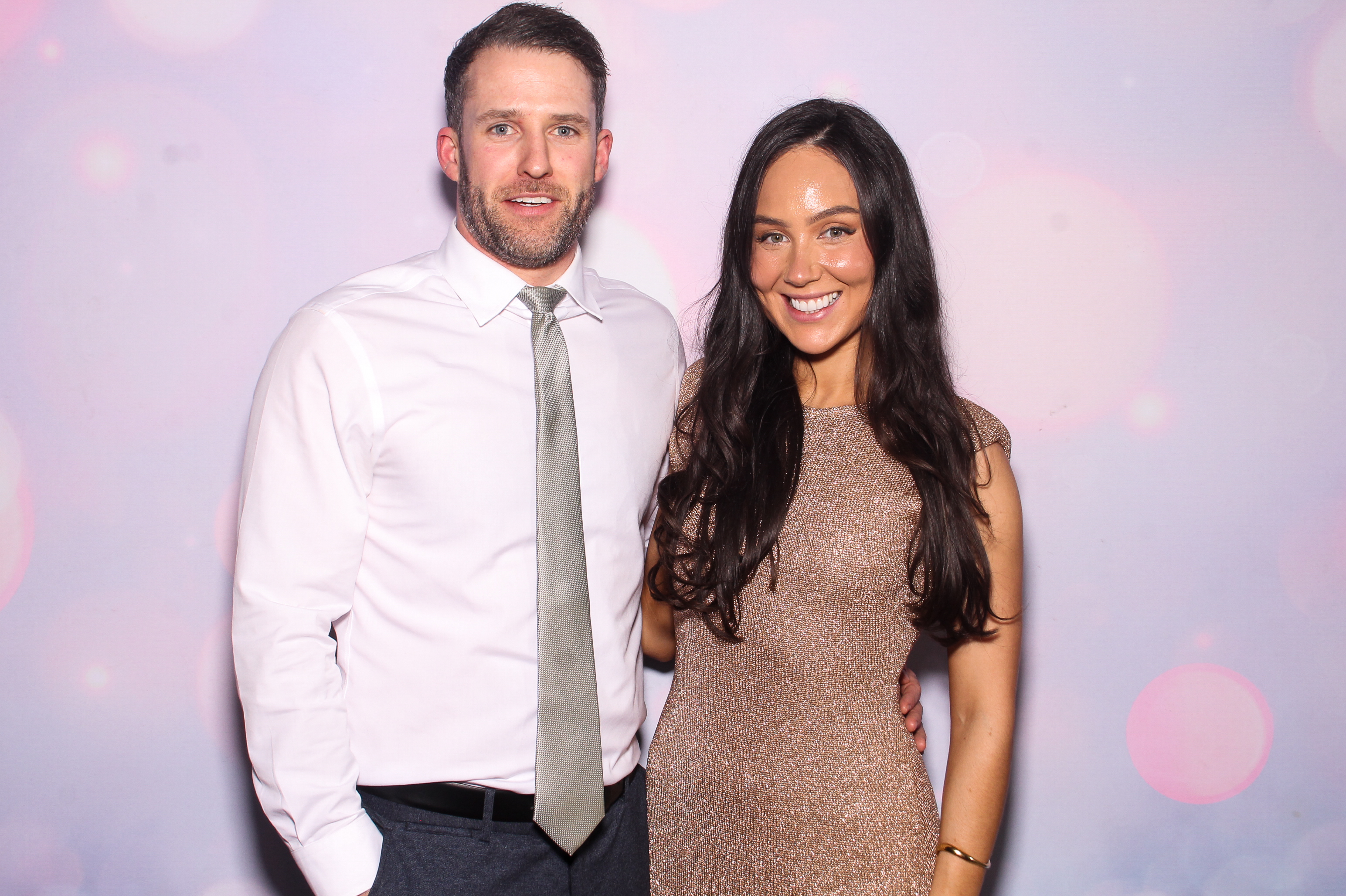 Elizabeth & Michael | View more photos from the event at gallery.snapmagic.ie/u/SnapMagic/Elizabeth-Michael