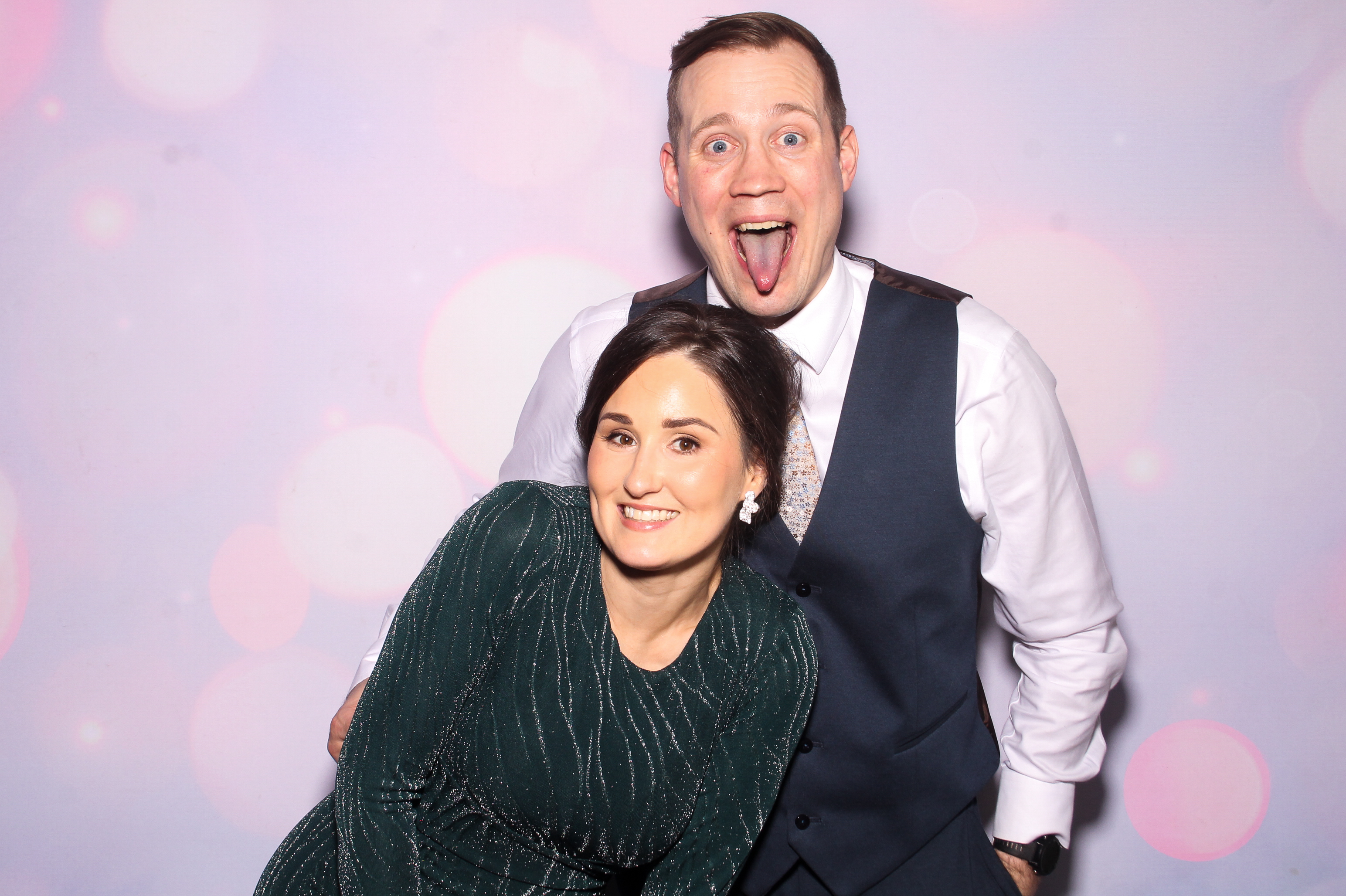 Elizabeth & Michael | View more photos from the event at gallery.snapmagic.ie/u/SnapMagic/Elizabeth-Michael