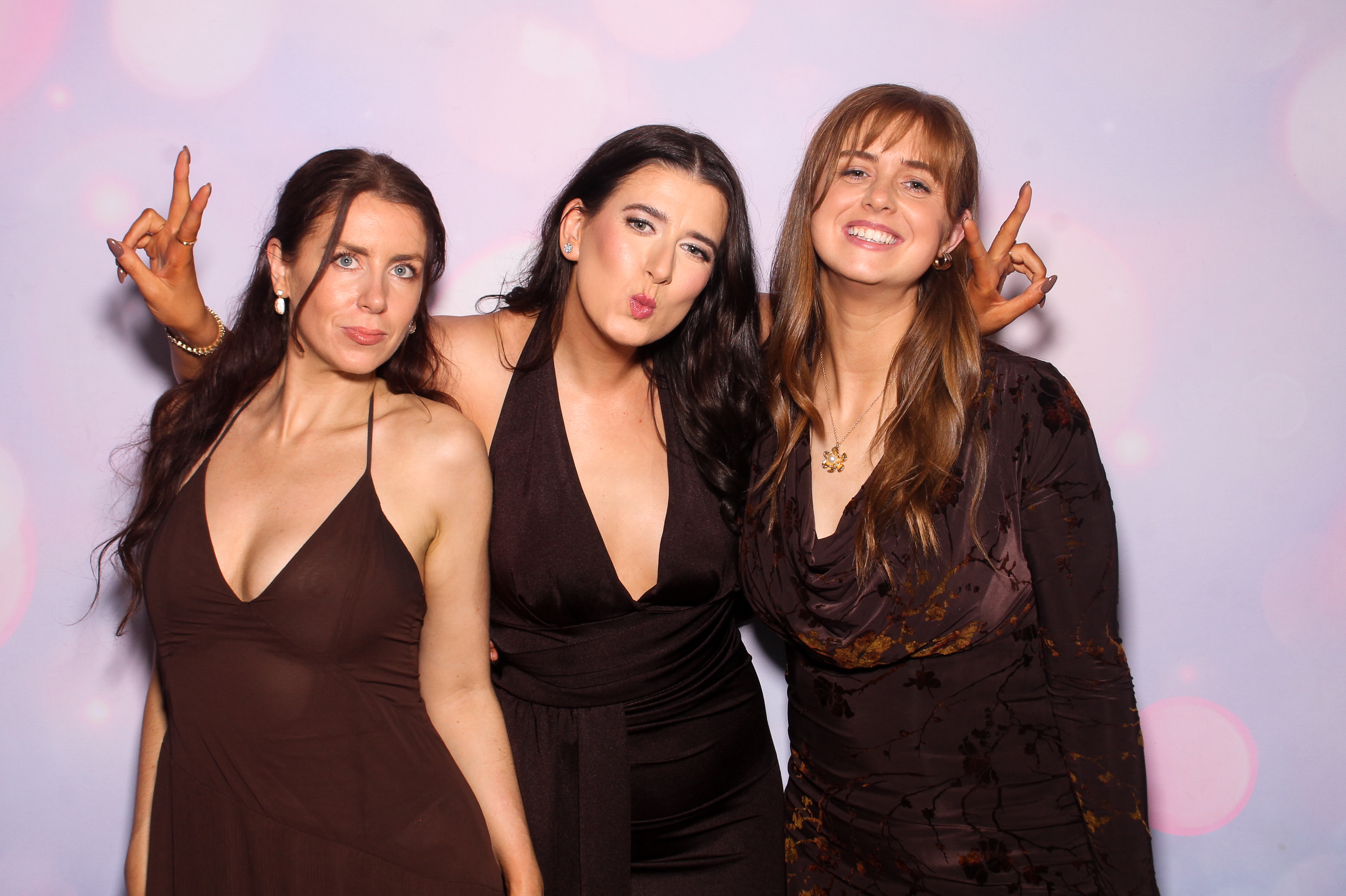 Elizabeth & Michael | View more photos from the event at gallery.snapmagic.ie/u/SnapMagic/Elizabeth-Michael