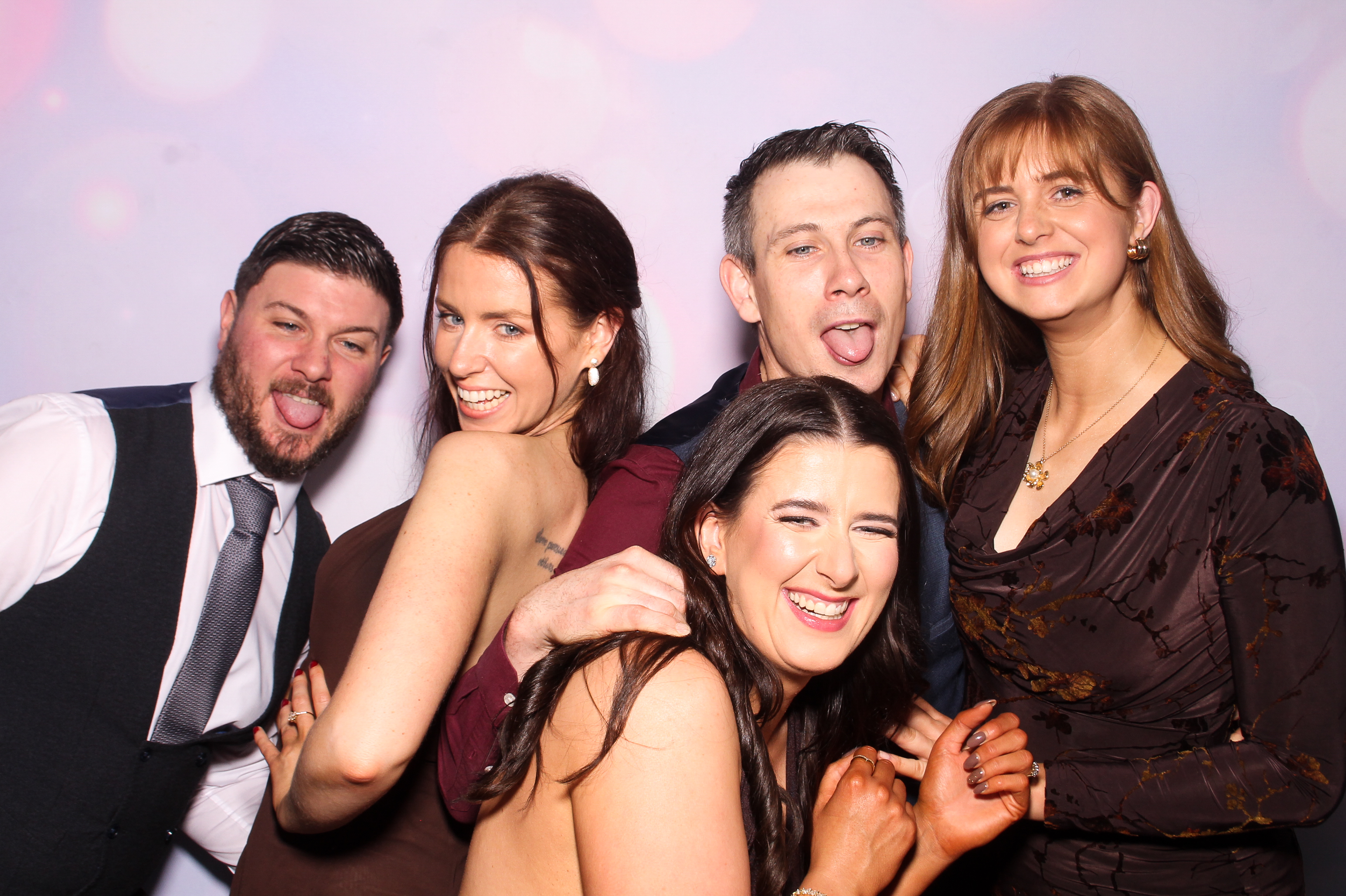 Elizabeth & Michael | View more photos from the event at gallery.snapmagic.ie/u/SnapMagic/Elizabeth-Michael