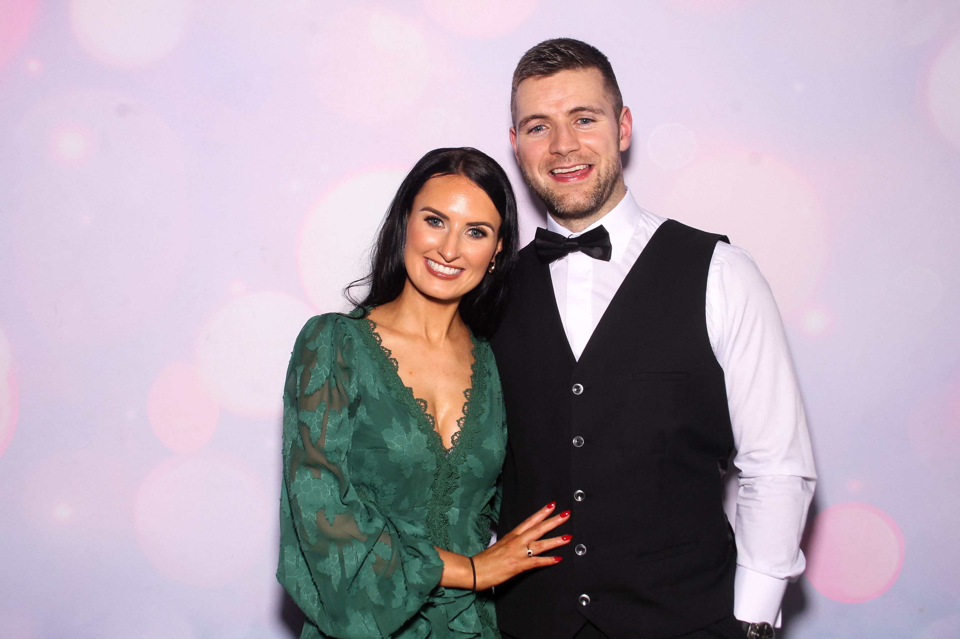 Elizabeth & Michael | View more photos from the event at gallery.snapmagic.ie/u/SnapMagic/Elizabeth-Michael