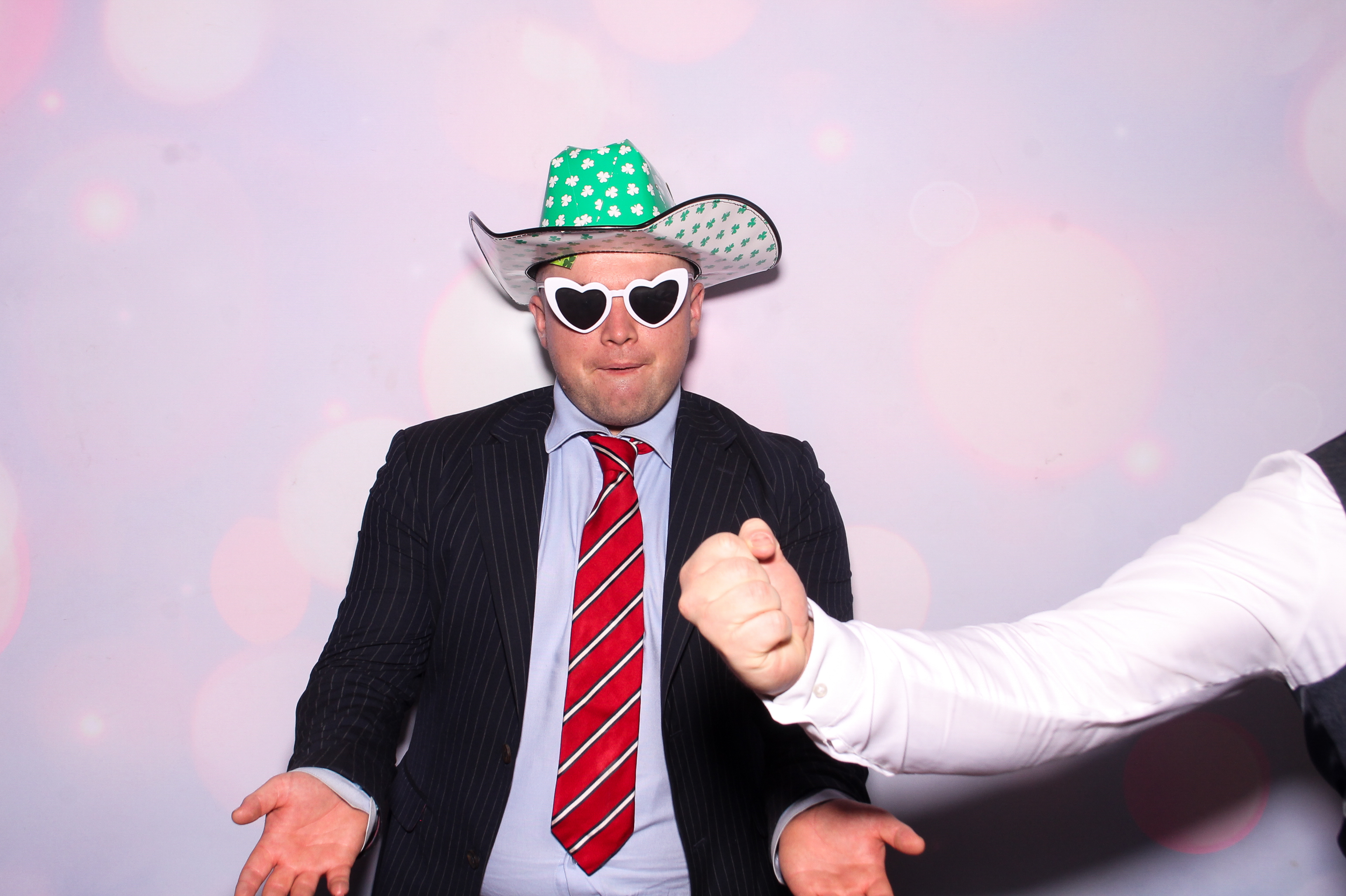 Elizabeth & Michael | View more photos from the event at gallery.snapmagic.ie/u/SnapMagic/Elizabeth-Michael