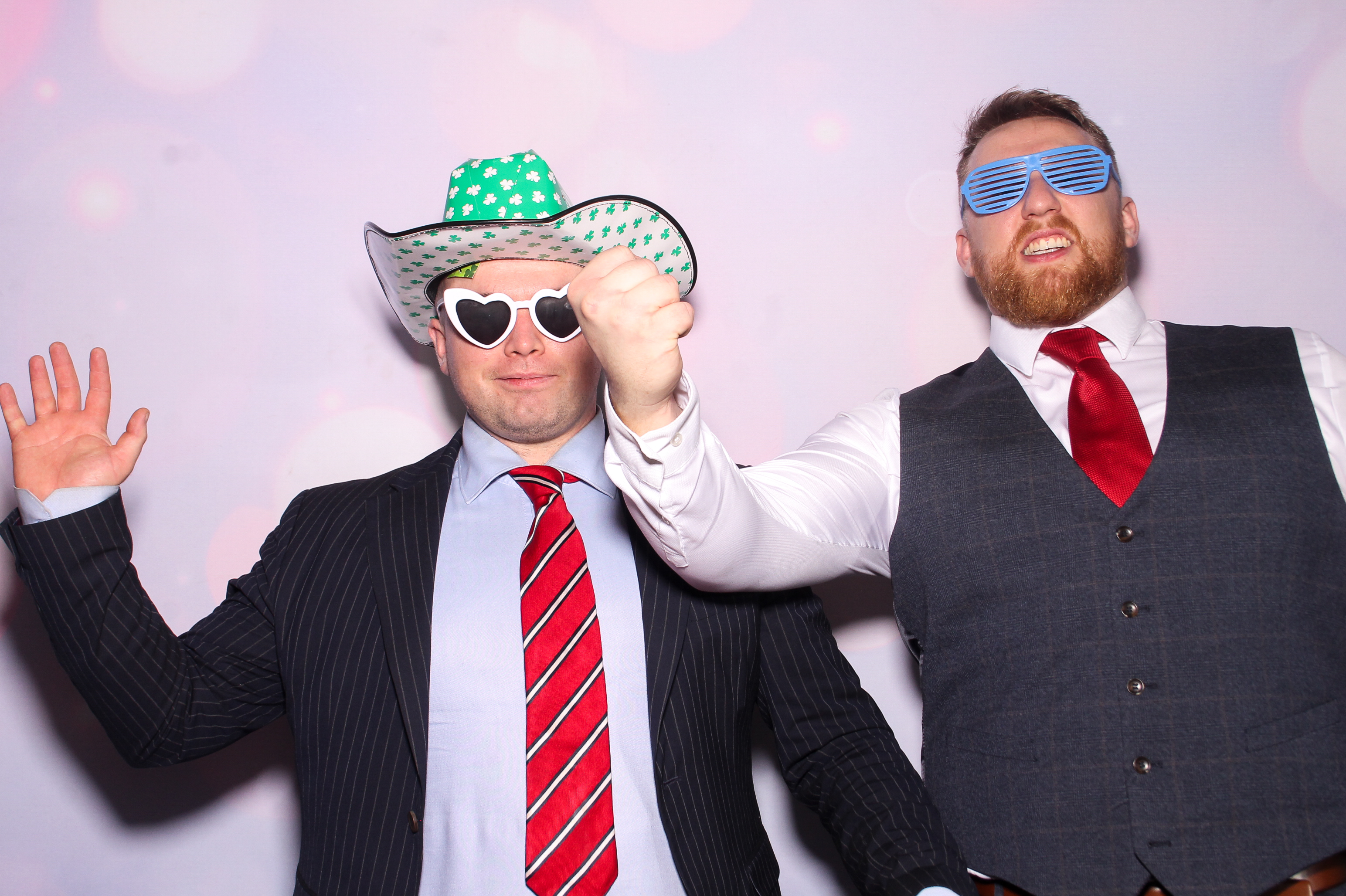 Elizabeth & Michael | View more photos from the event at gallery.snapmagic.ie/u/SnapMagic/Elizabeth-Michael