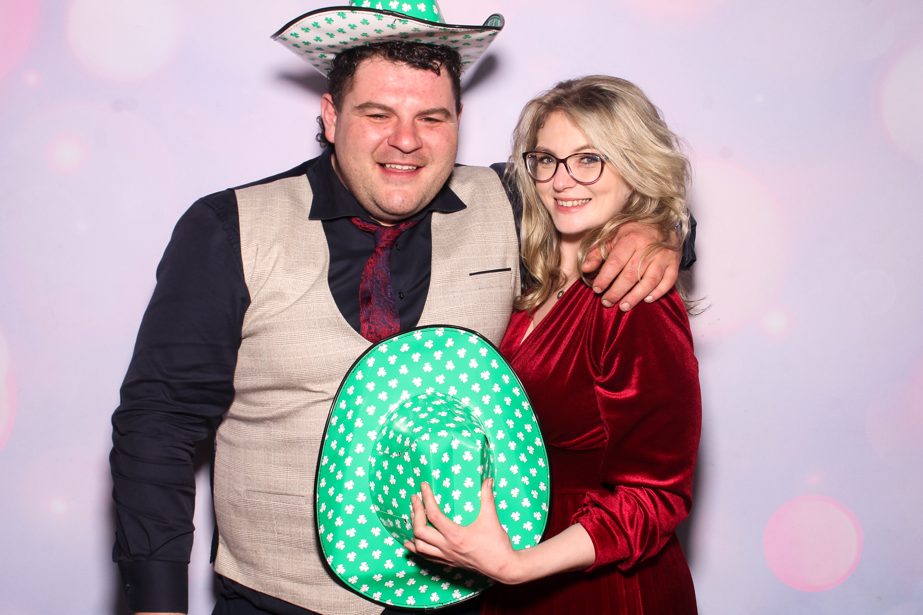 Elizabeth & Michael | View more photos from the event at gallery.snapmagic.ie/u/SnapMagic/Elizabeth-Michael