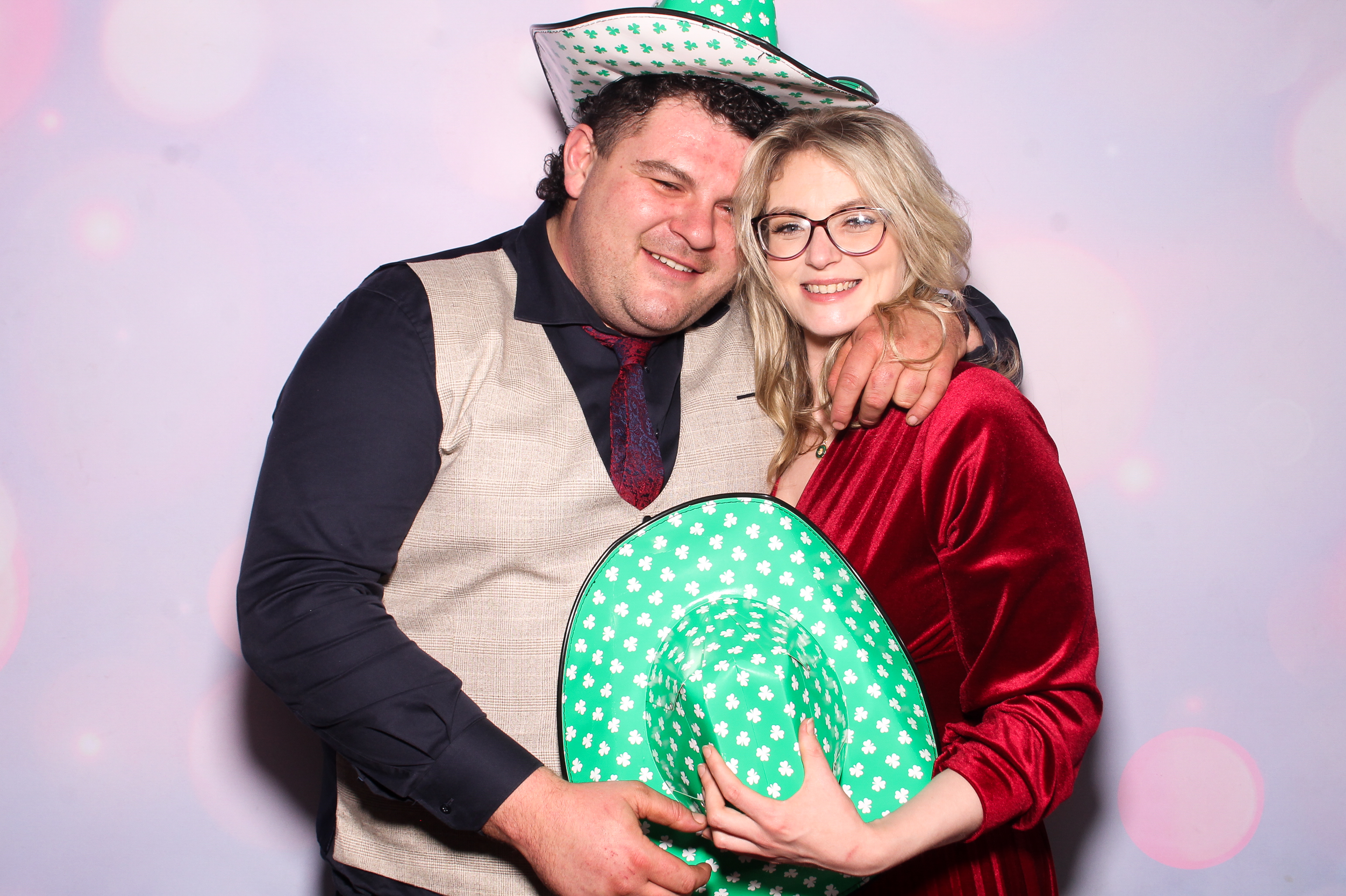 Elizabeth & Michael | View more photos from the event at gallery.snapmagic.ie/u/SnapMagic/Elizabeth-Michael