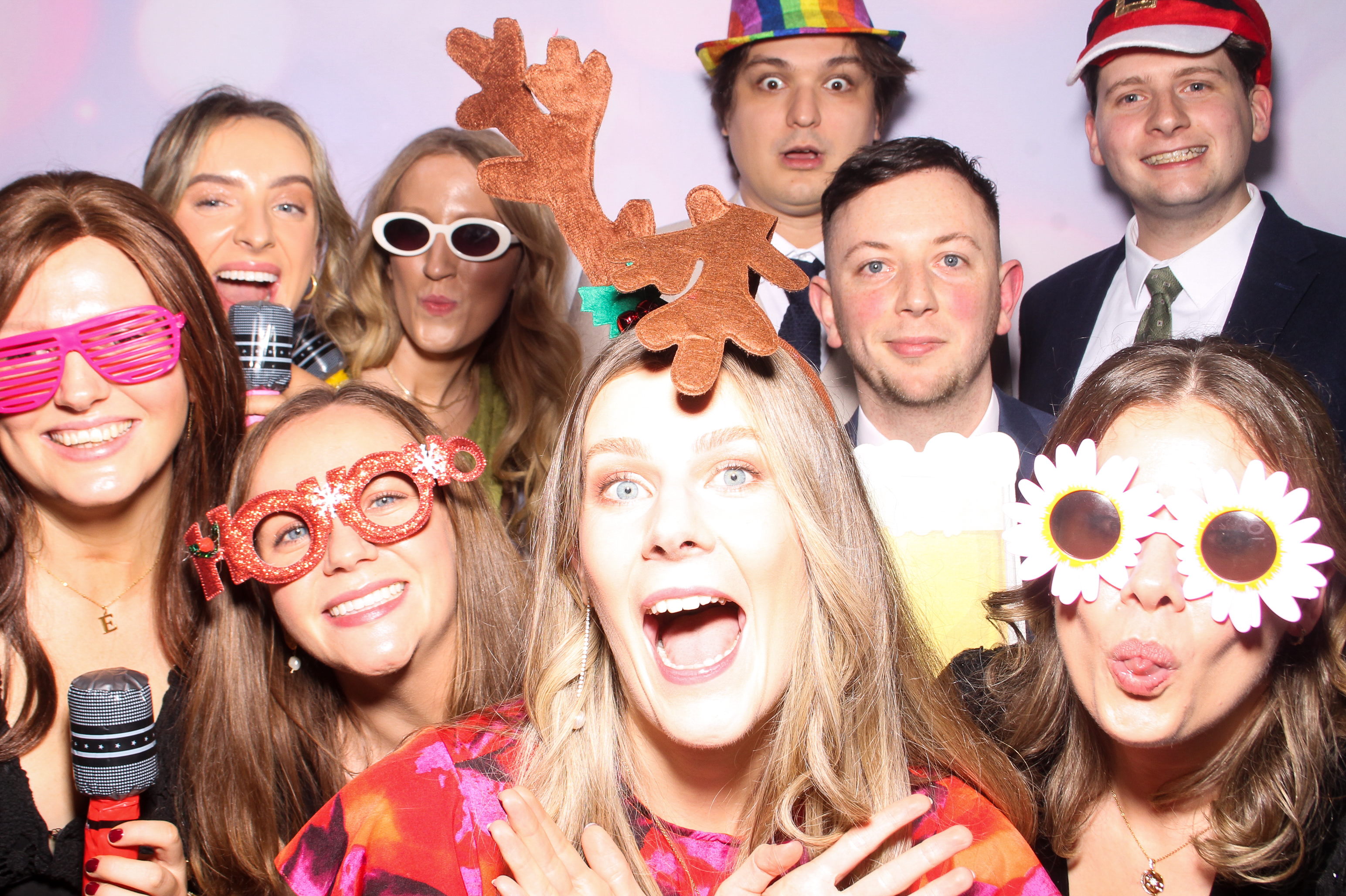 Elizabeth & Michael | View more photos from the event at gallery.snapmagic.ie/u/SnapMagic/Elizabeth-Michael