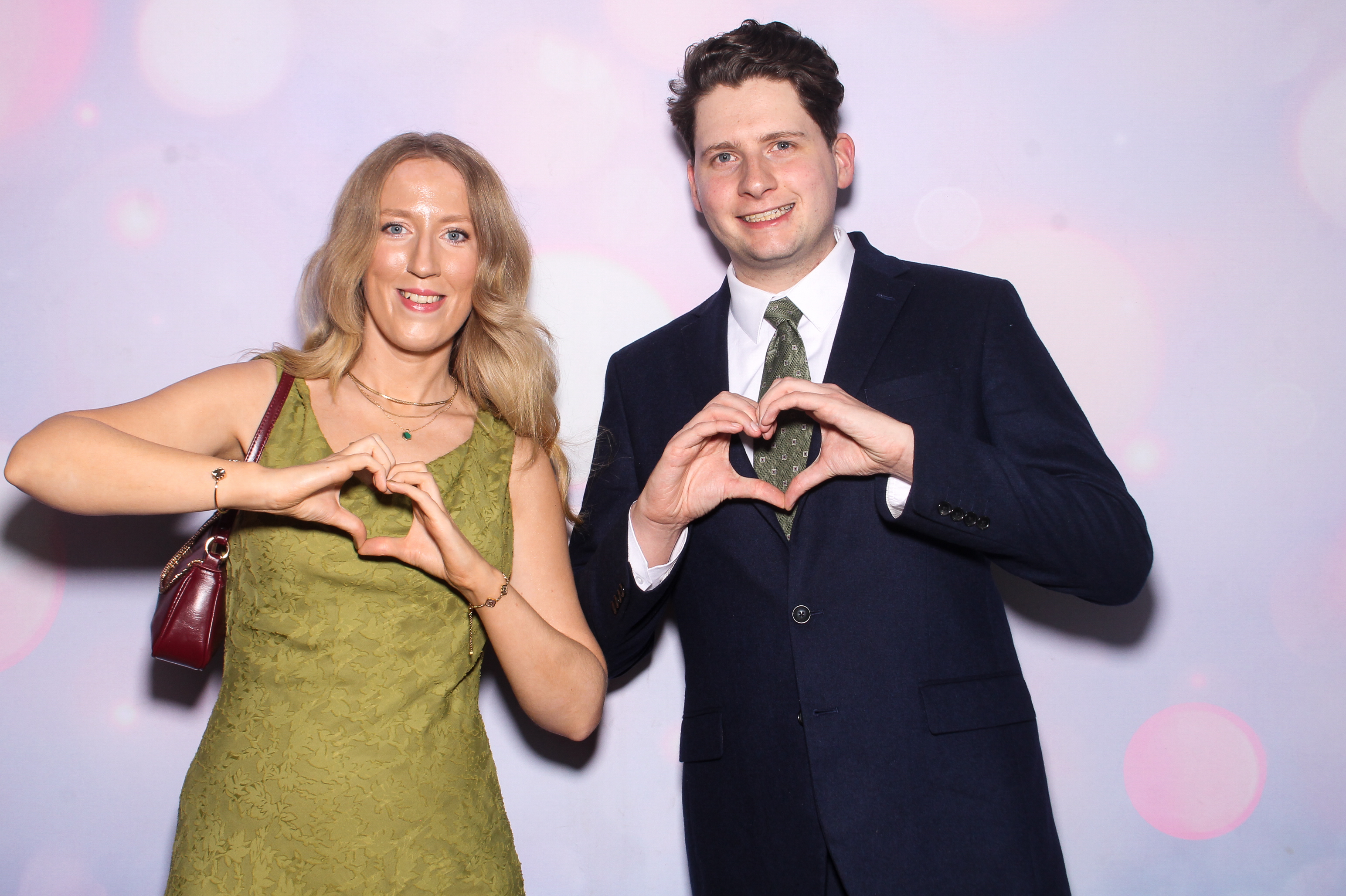 Elizabeth & Michael | View more photos from the event at gallery.snapmagic.ie/u/SnapMagic/Elizabeth-Michael