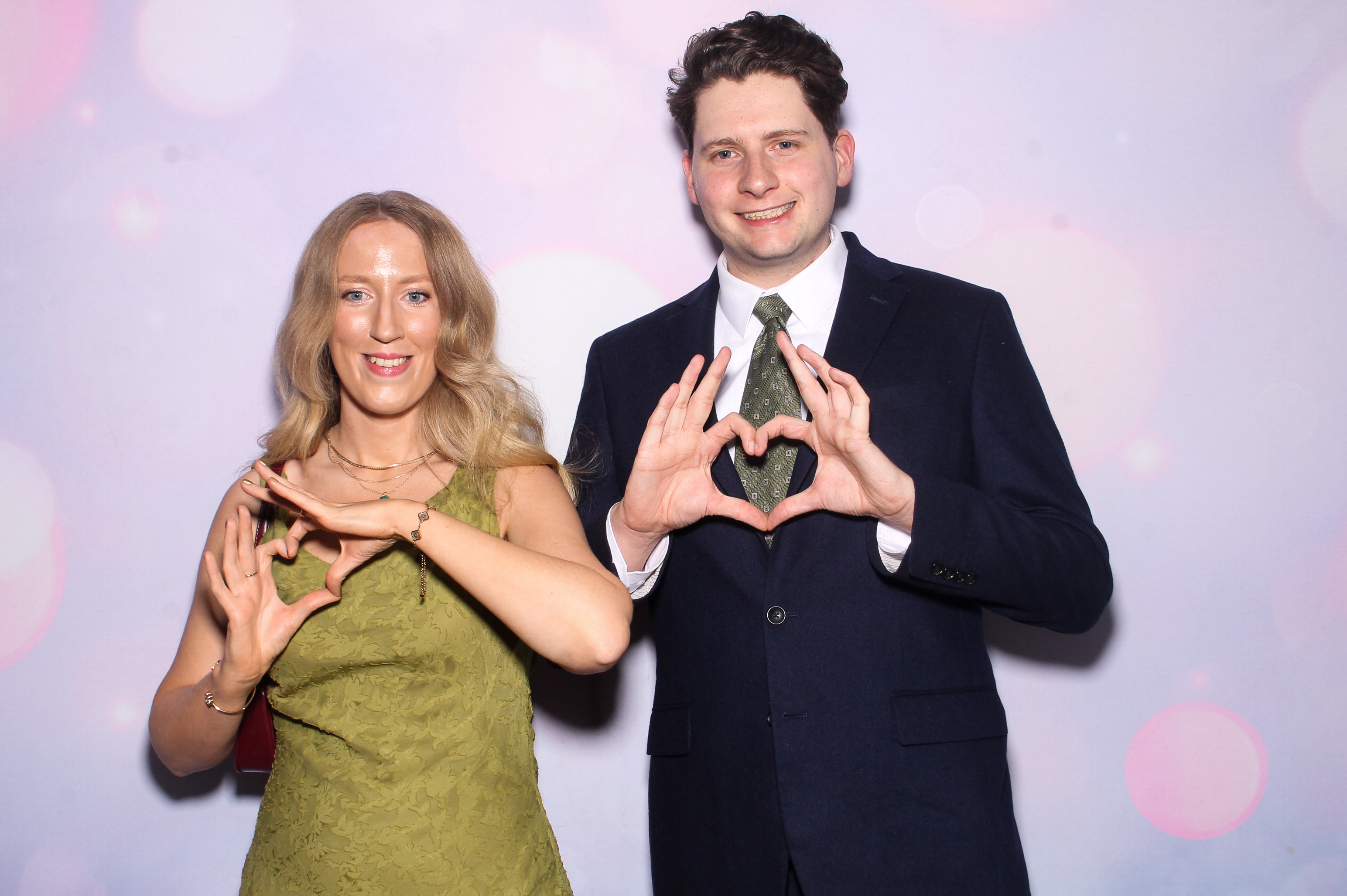 Elizabeth & Michael | View more photos from the event at gallery.snapmagic.ie/u/SnapMagic/Elizabeth-Michael