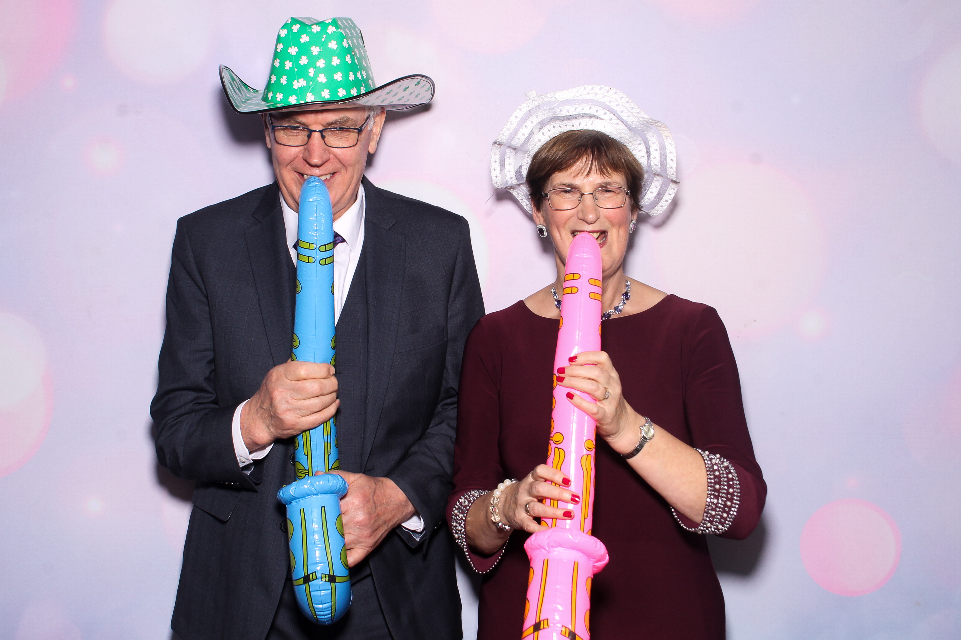 Elizabeth & Michael | View more photos from the event at gallery.snapmagic.ie/u/SnapMagic/Elizabeth-Michael