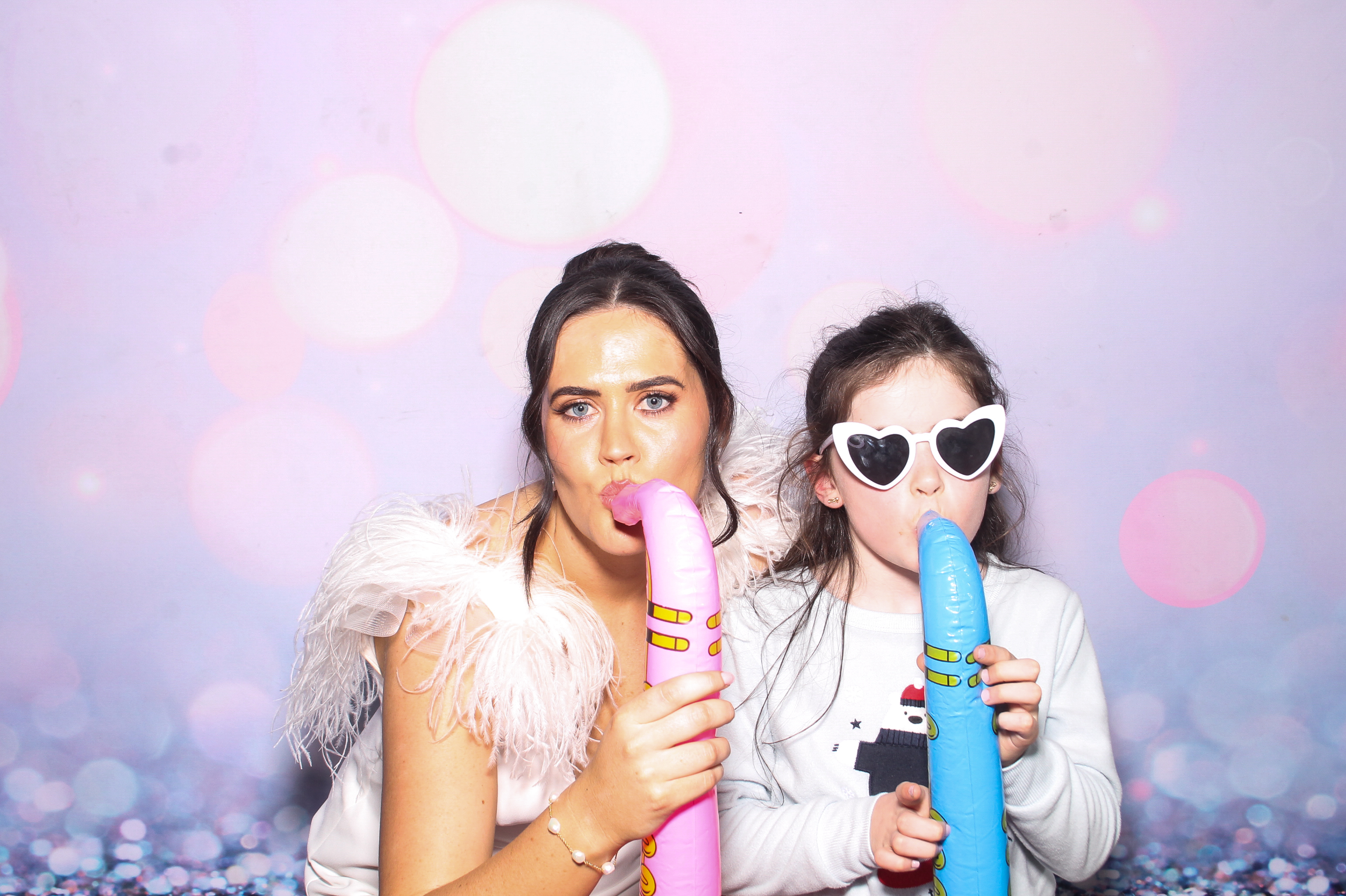 Elizabeth & Michael | View more photos from the event at gallery.snapmagic.ie/u/SnapMagic/Elizabeth-Michael