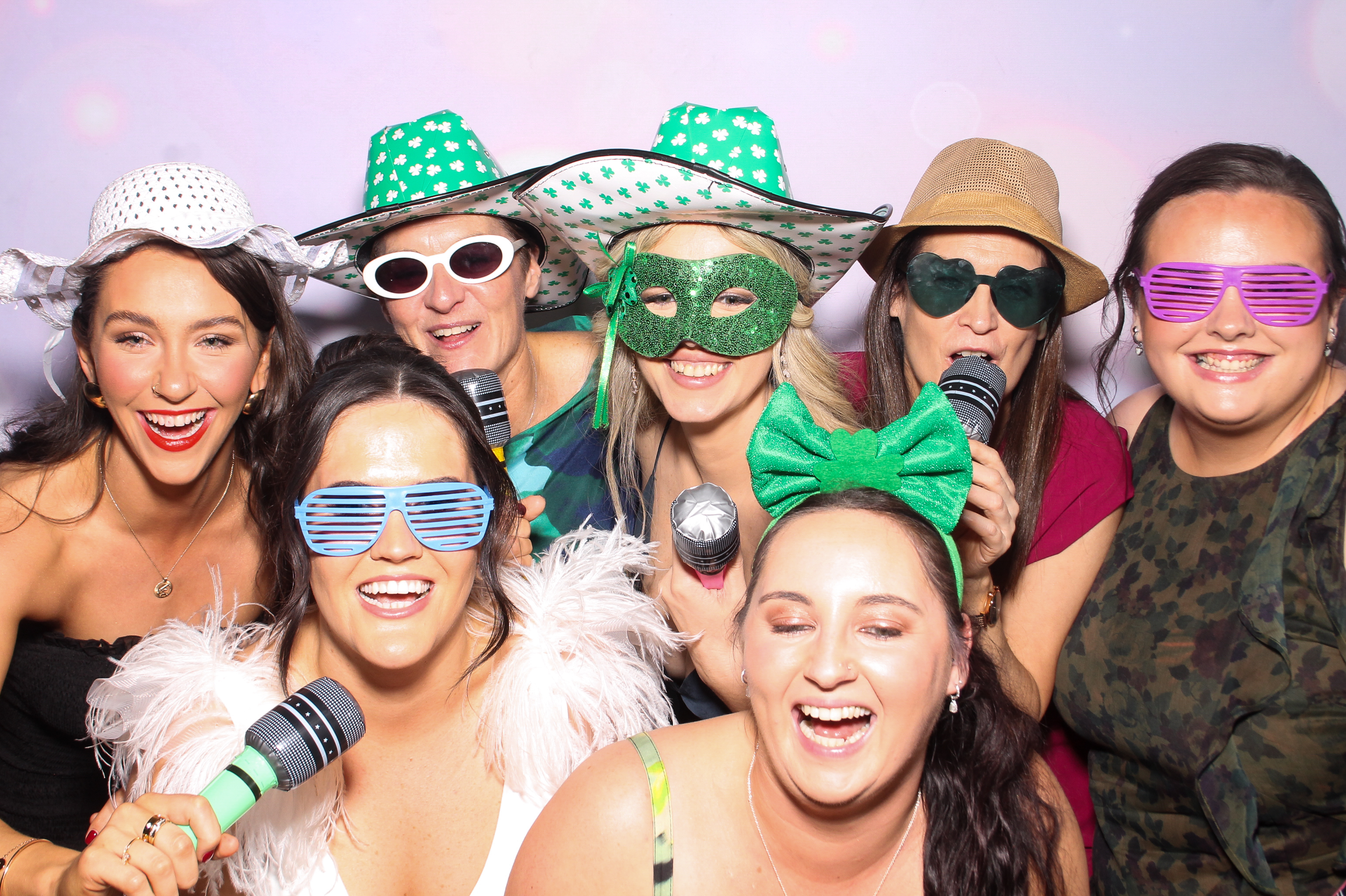 Elizabeth & Michael | View more photos from the event at gallery.snapmagic.ie/u/SnapMagic/Elizabeth-Michael