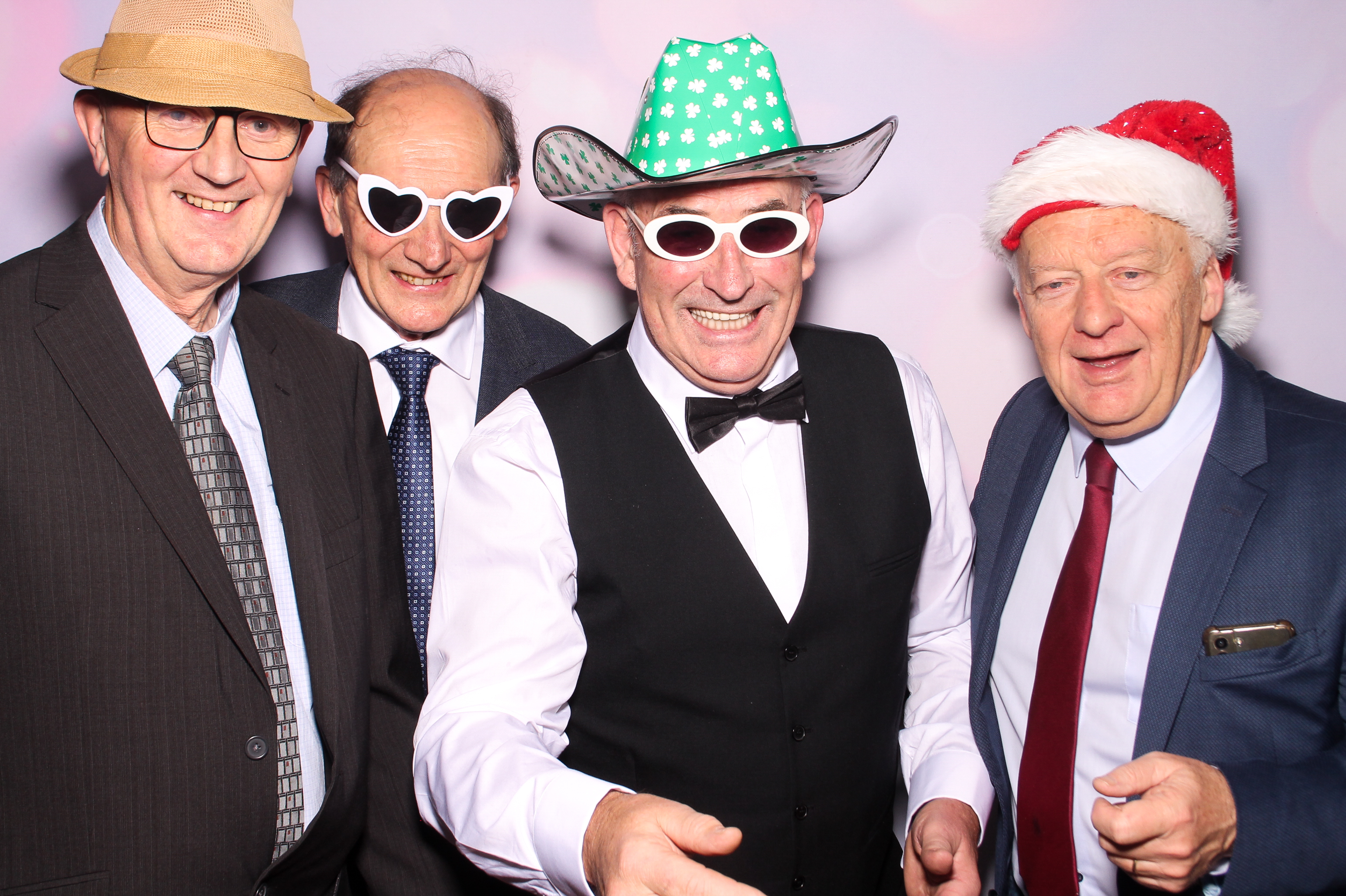 Elizabeth & Michael | View more photos from the event at gallery.snapmagic.ie/u/SnapMagic/Elizabeth-Michael