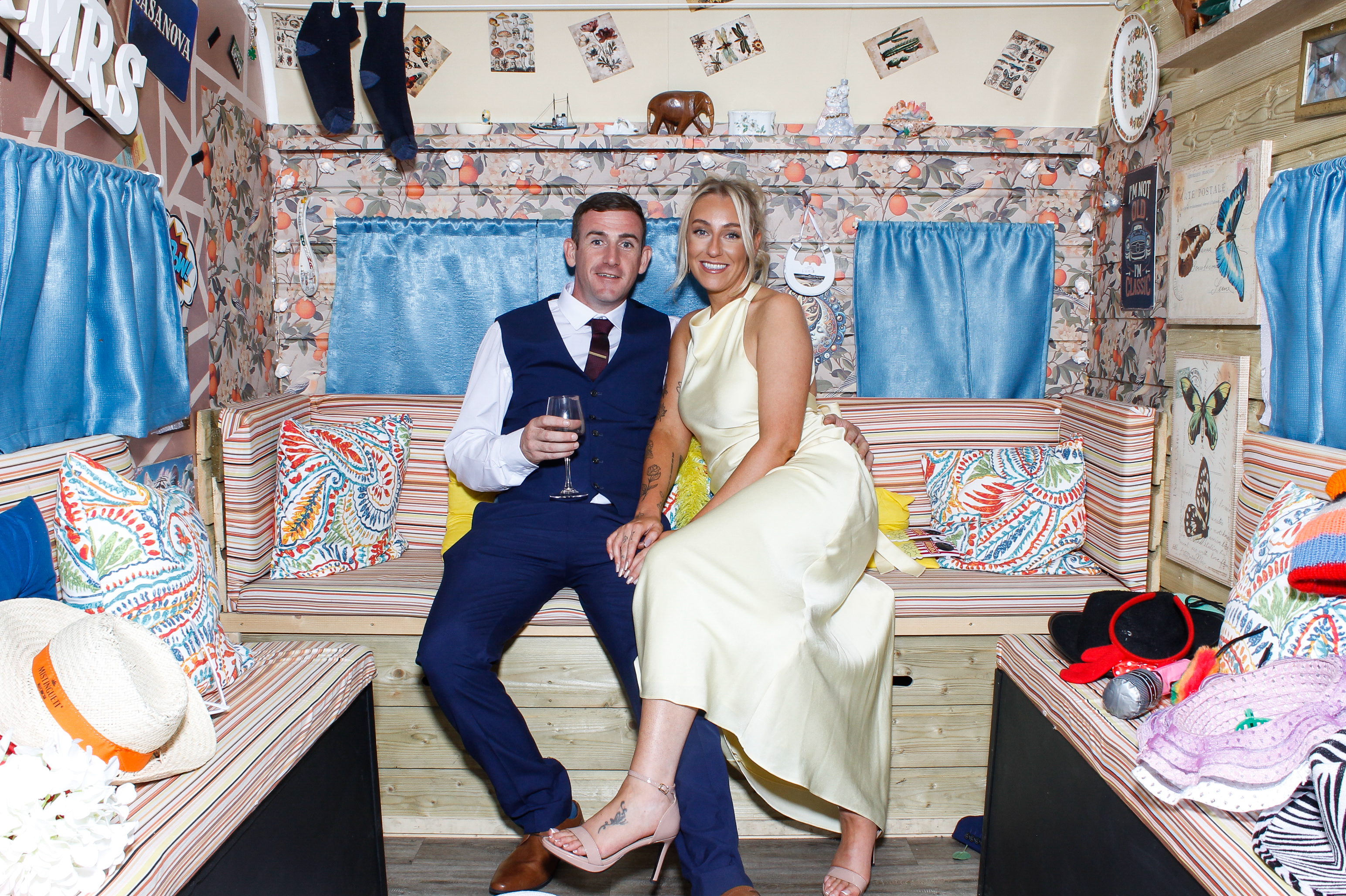 Emily & Joseph | View more photos from the event at gallery.snapmagic.ie/u/SnapMagic/Emily-Joseph