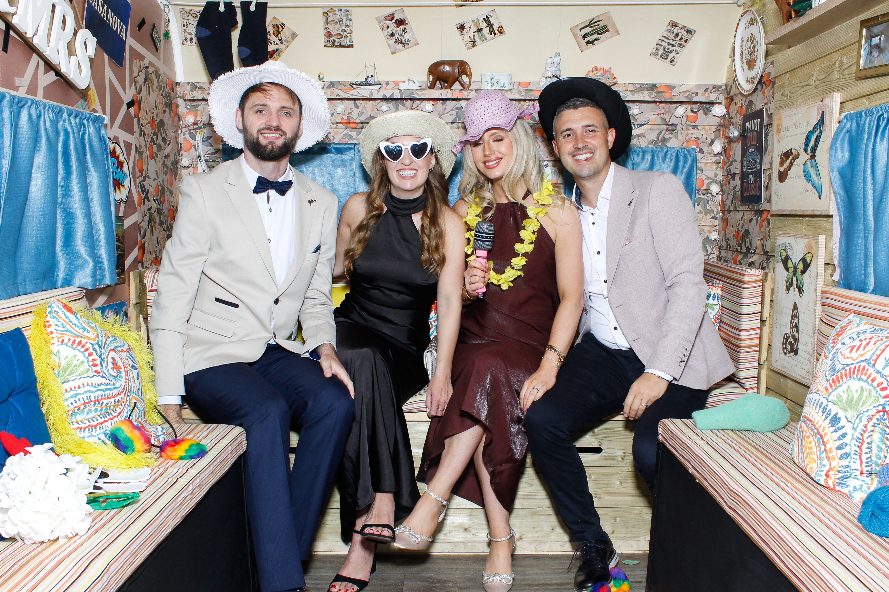 Emily & Joseph | View more photos from the event at gallery.snapmagic.ie/u/SnapMagic/Emily-Joseph