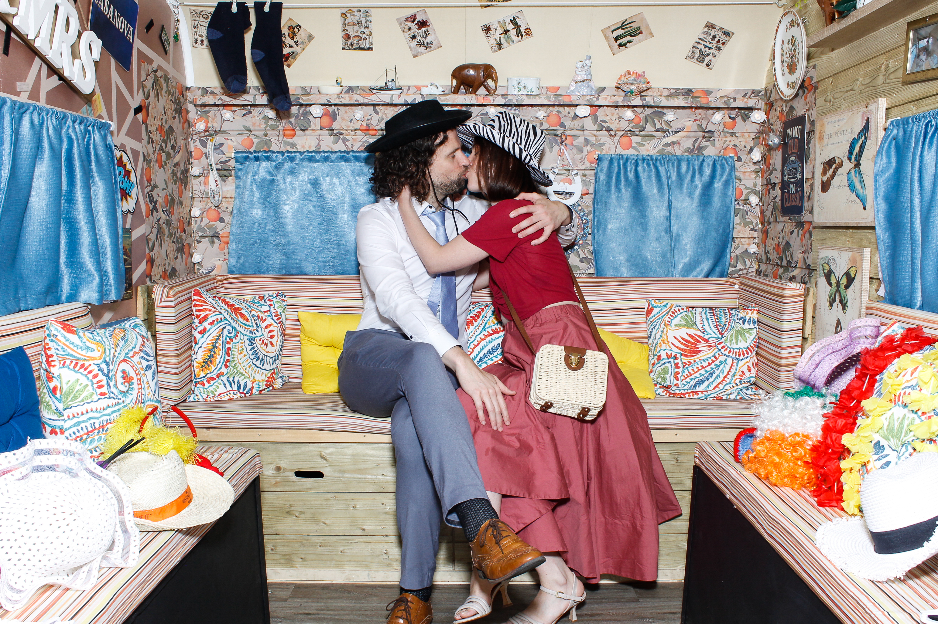 Emily & Joseph | View more photos from the event at gallery.snapmagic.ie/u/SnapMagic/Emily-Joseph