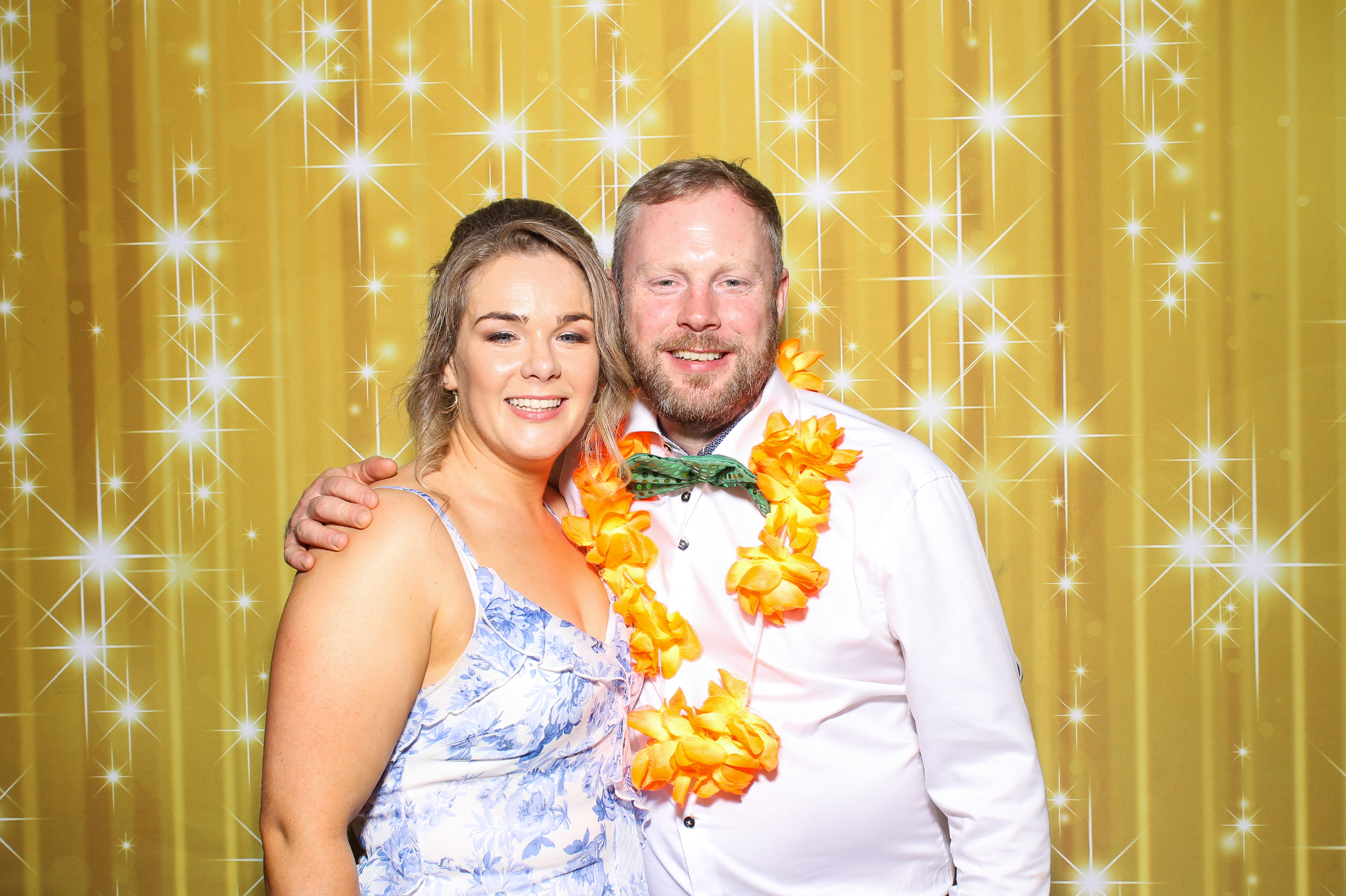 Emma & Niall | View more photos from the event at gallery.snapmagic.ie/u/SnapMagic/Emma-Niall