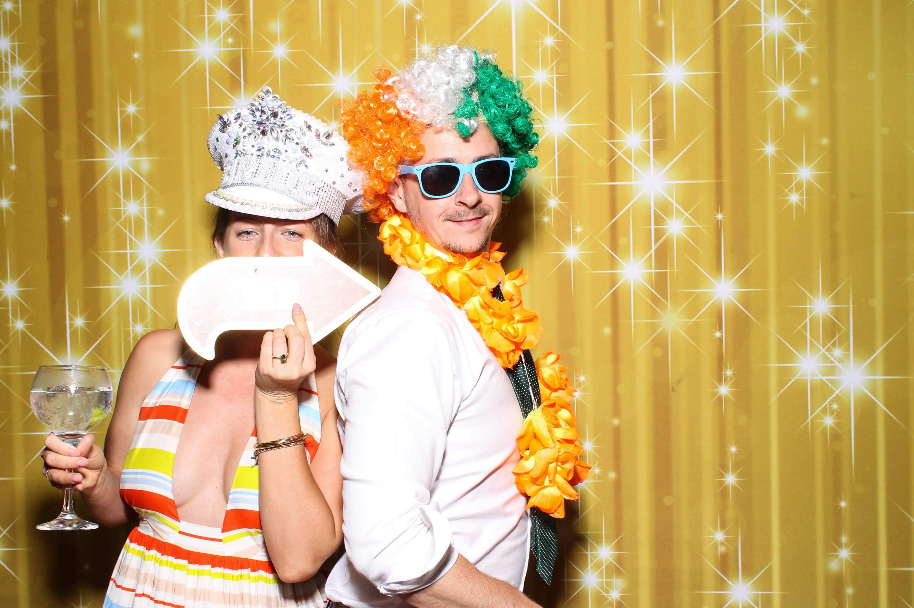 Emma & Niall | View more photos from the event at gallery.snapmagic.ie/u/SnapMagic/Emma-Niall