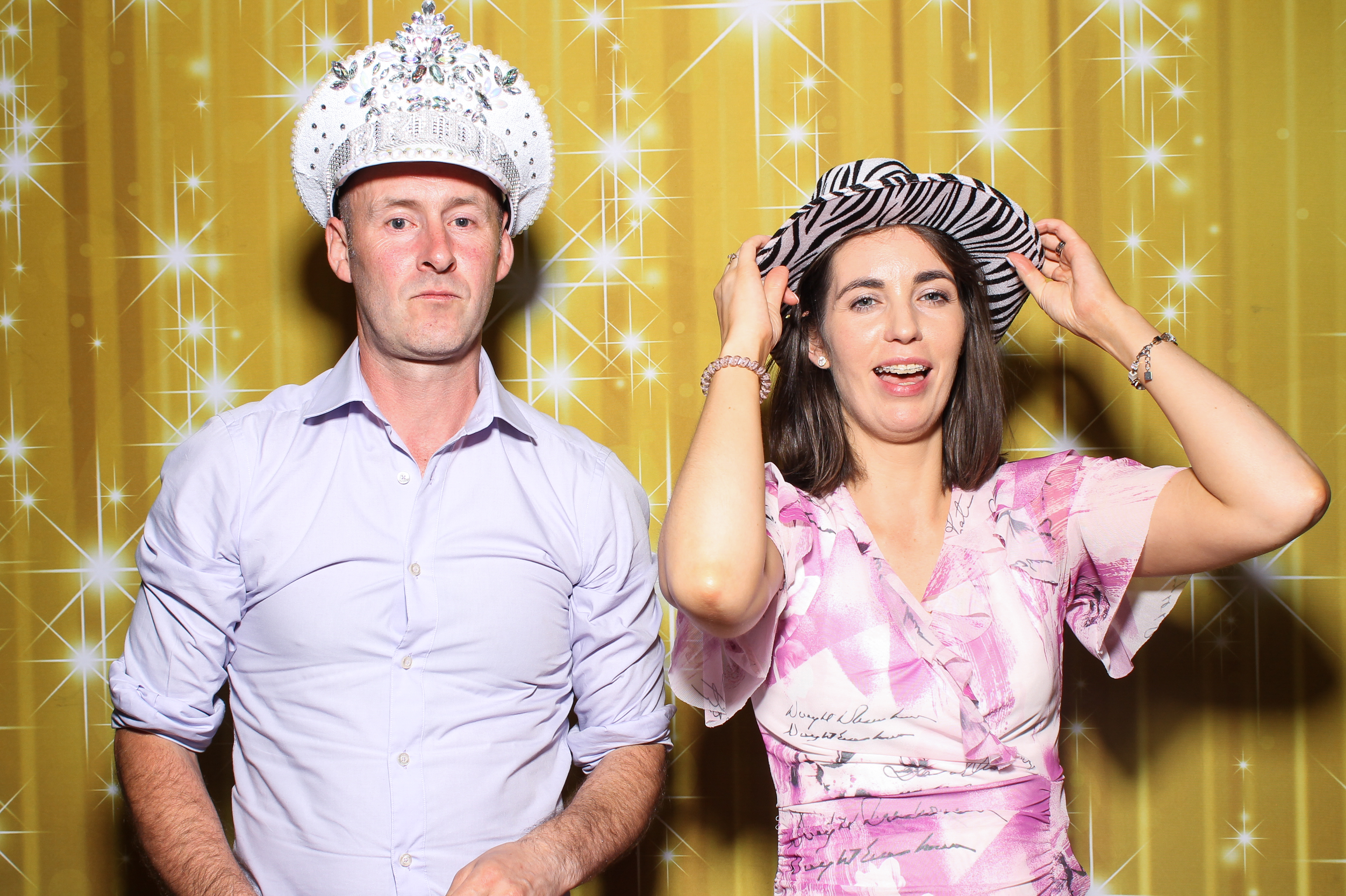 Emma & Niall | View more photos from the event at gallery.snapmagic.ie/u/SnapMagic/Emma-Niall