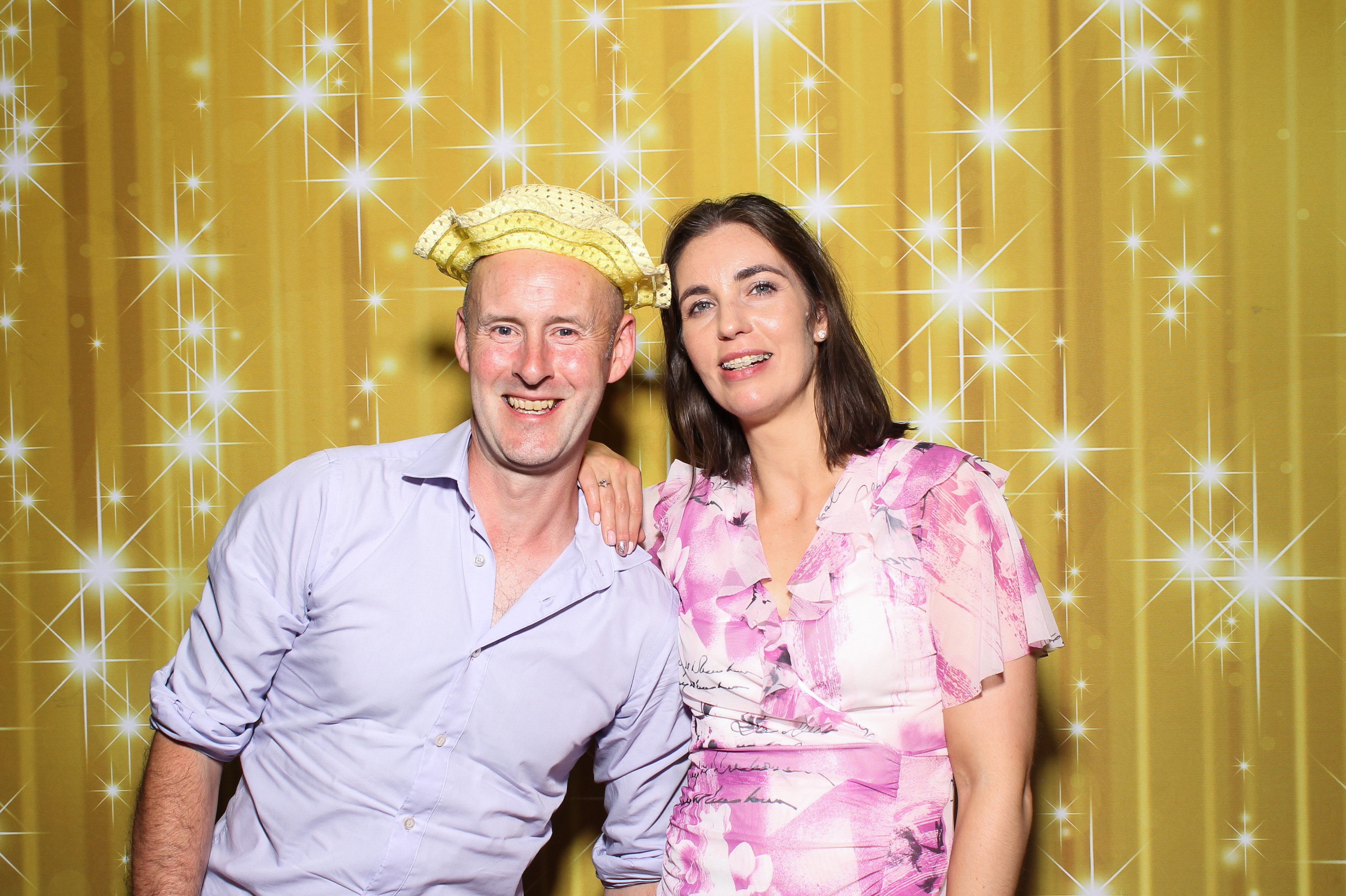 Emma & Niall | View more photos from the event at gallery.snapmagic.ie/u/SnapMagic/Emma-Niall