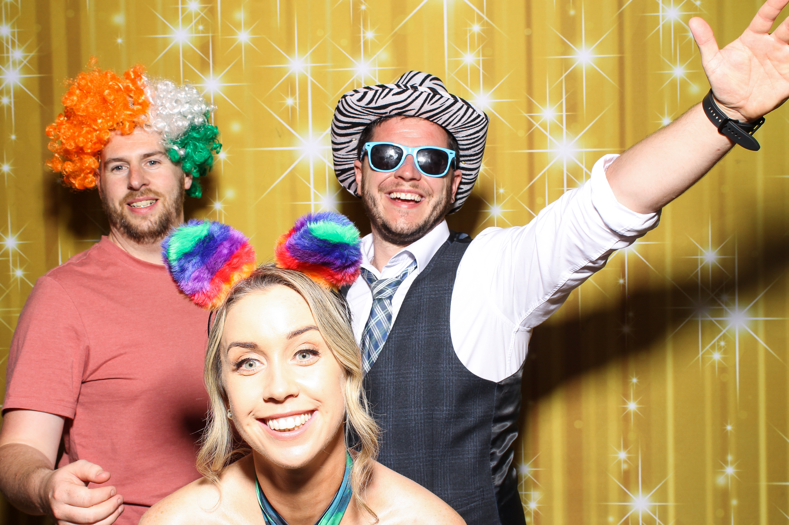 Emma & Niall | View more photos from the event at gallery.snapmagic.ie/u/SnapMagic/Emma-Niall