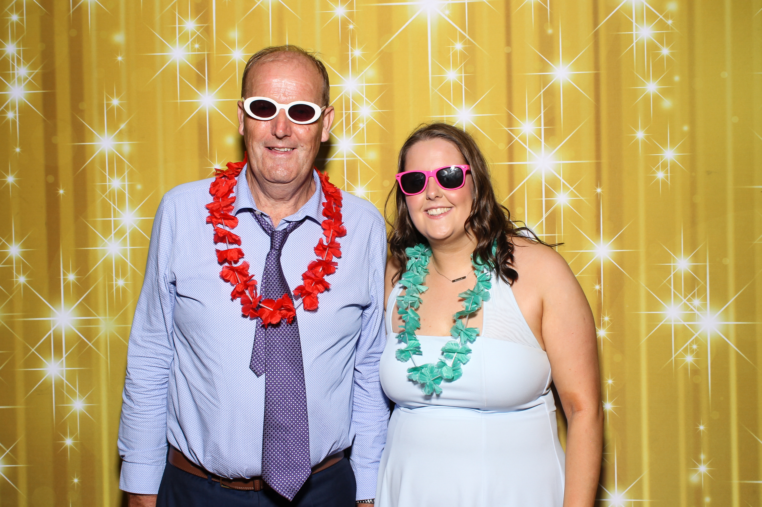 Emma & Niall | View more photos from the event at gallery.snapmagic.ie/u/SnapMagic/Emma-Niall