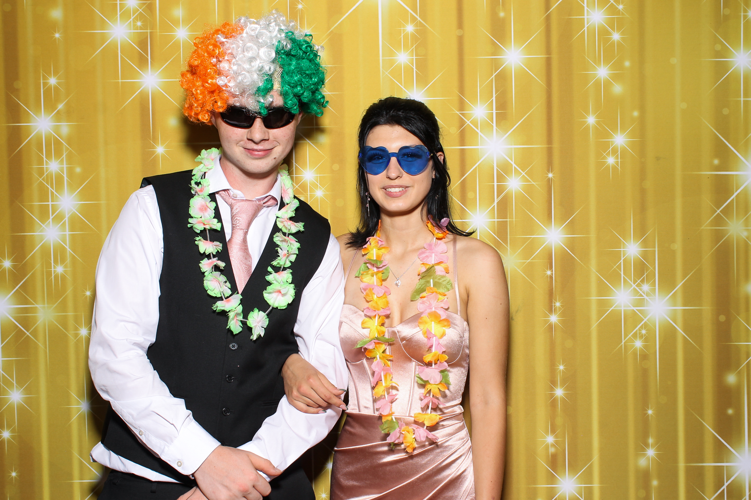 Emma & Niall | View more photos from the event at gallery.snapmagic.ie/u/SnapMagic/Emma-Niall